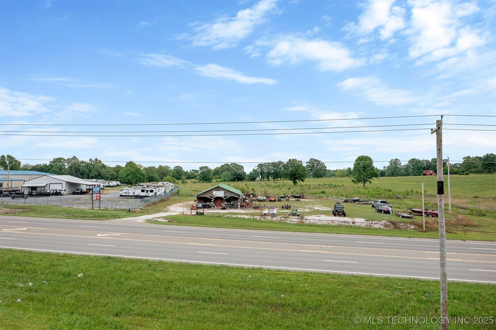 1100 Ne Lincoln Property Photo 5