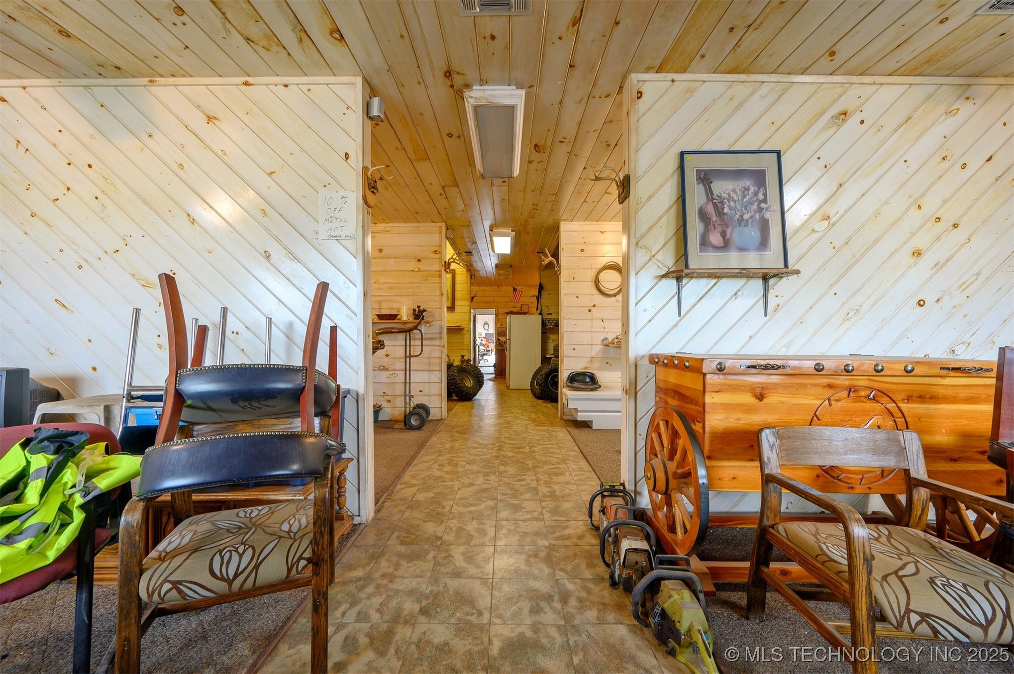 1100 Ne Lincoln Property Photo 13