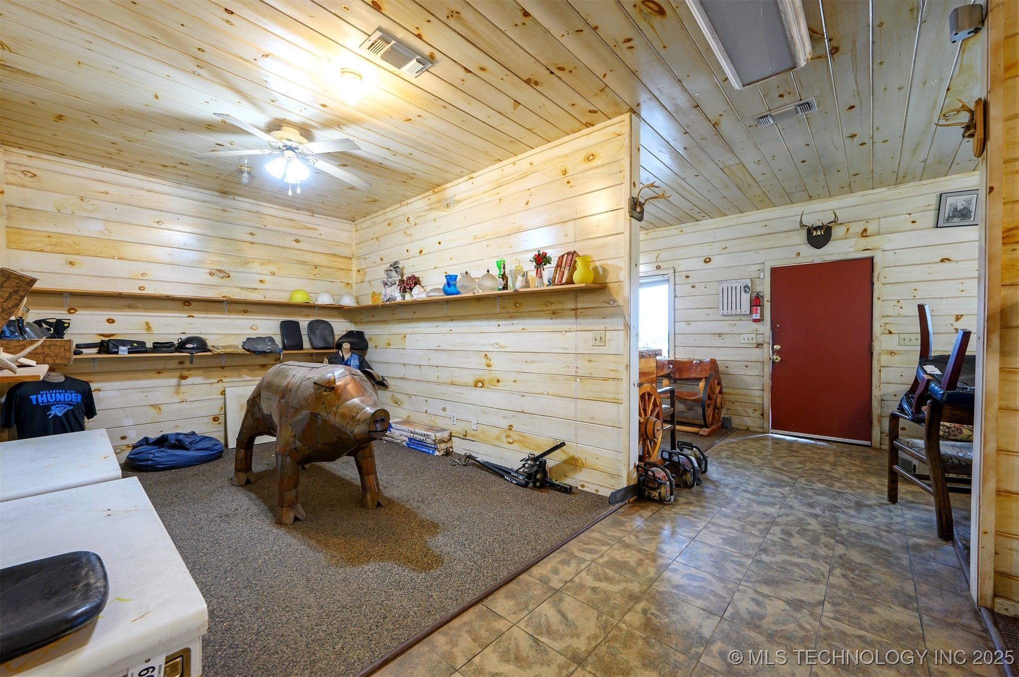 1100 Ne Lincoln Property Photo 17