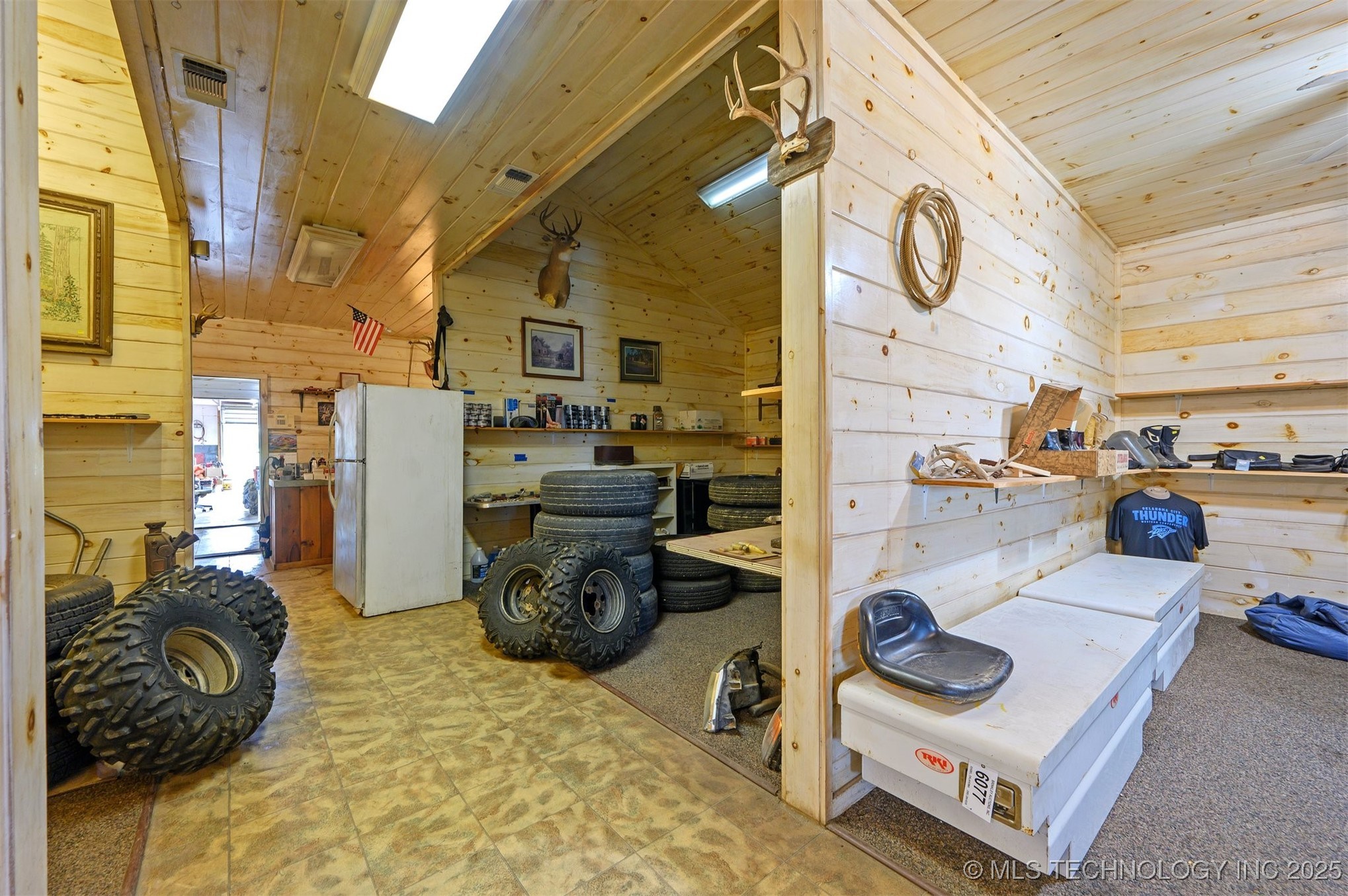 1100 Ne Lincoln Property Photo 20