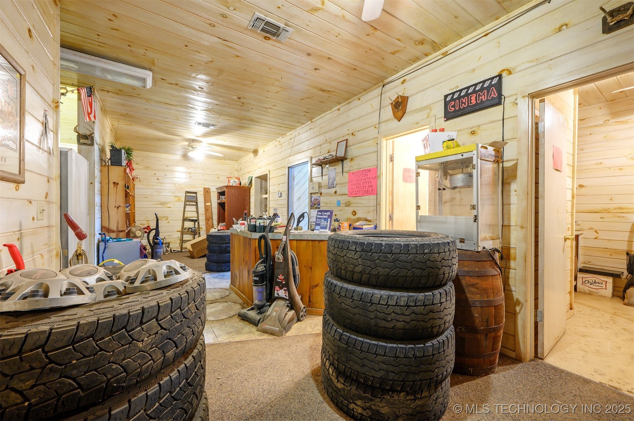 1100 Ne Lincoln Property Photo 29