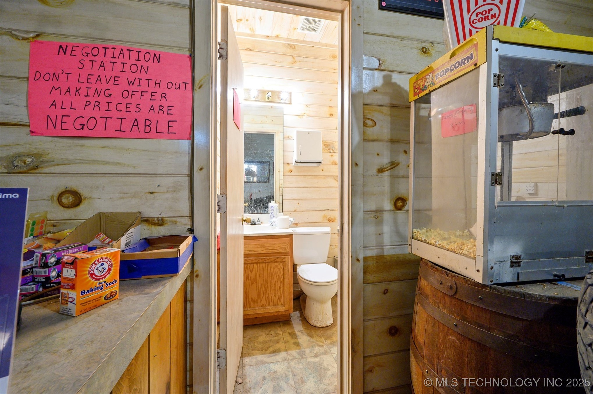 1100 Ne Lincoln Property Photo 33