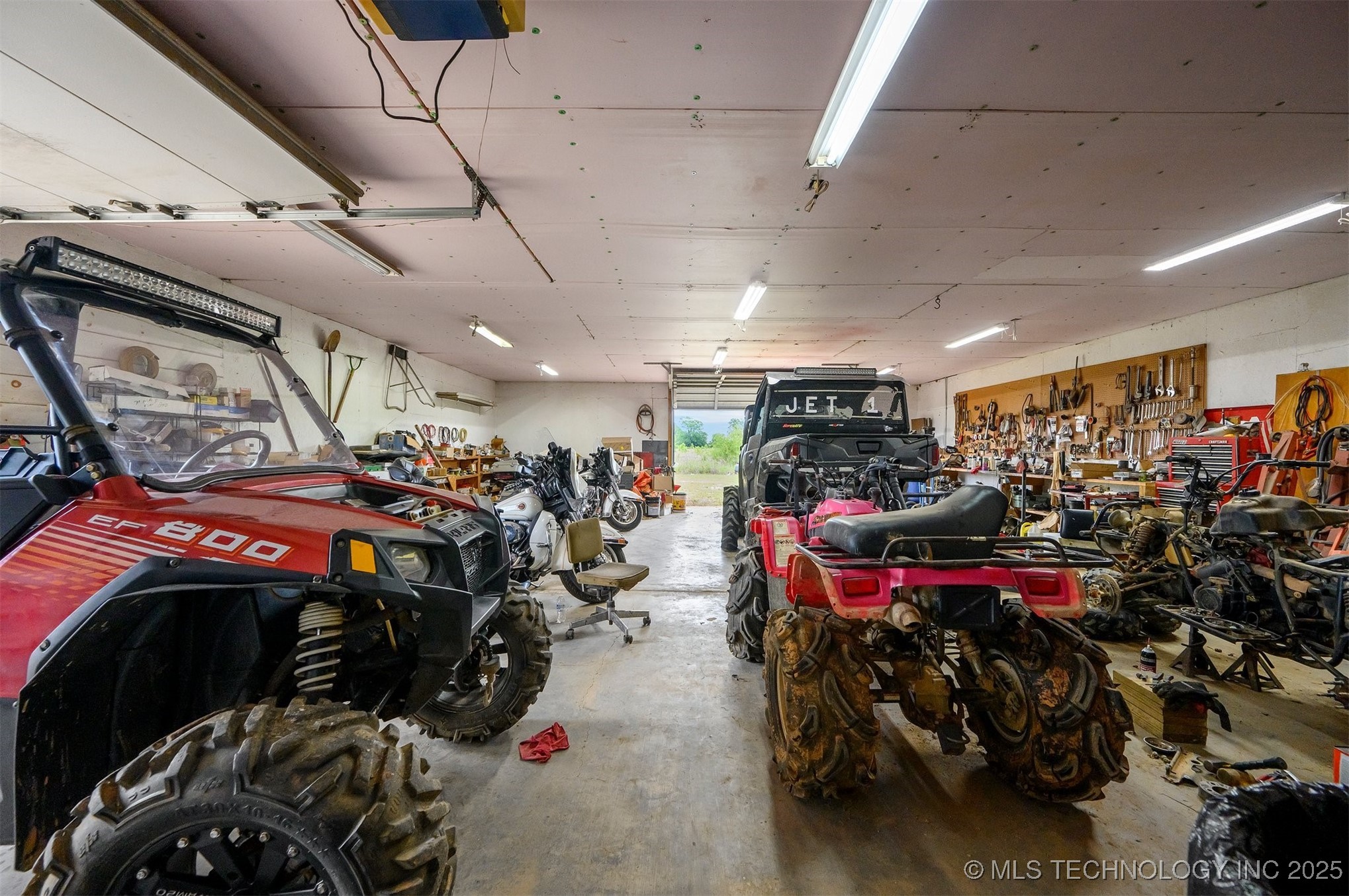 1100 Ne Lincoln Property Photo 39