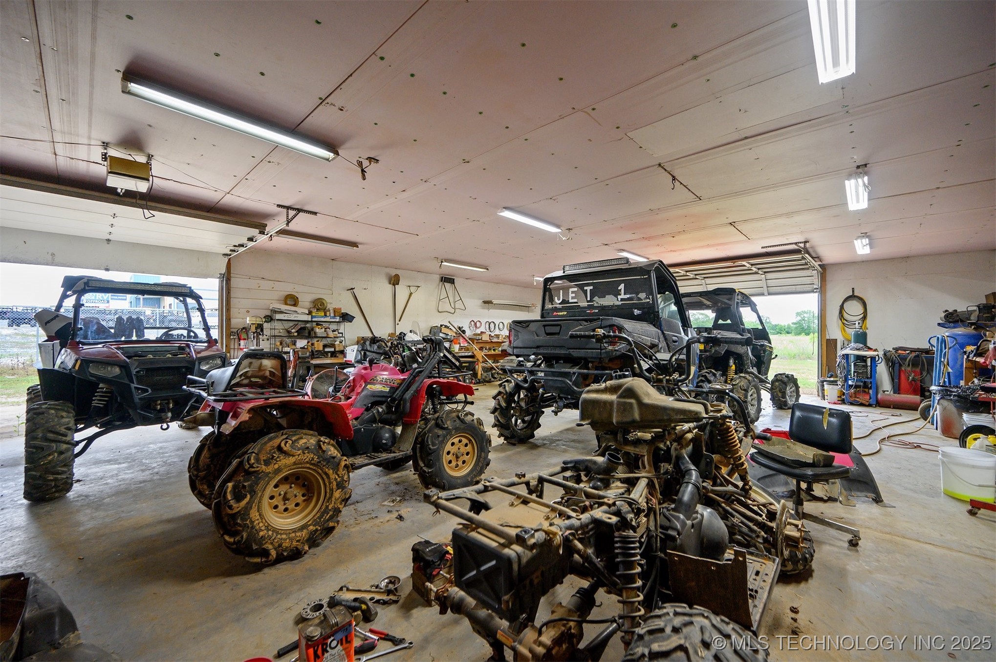 1100 Ne Lincoln Property Photo 42