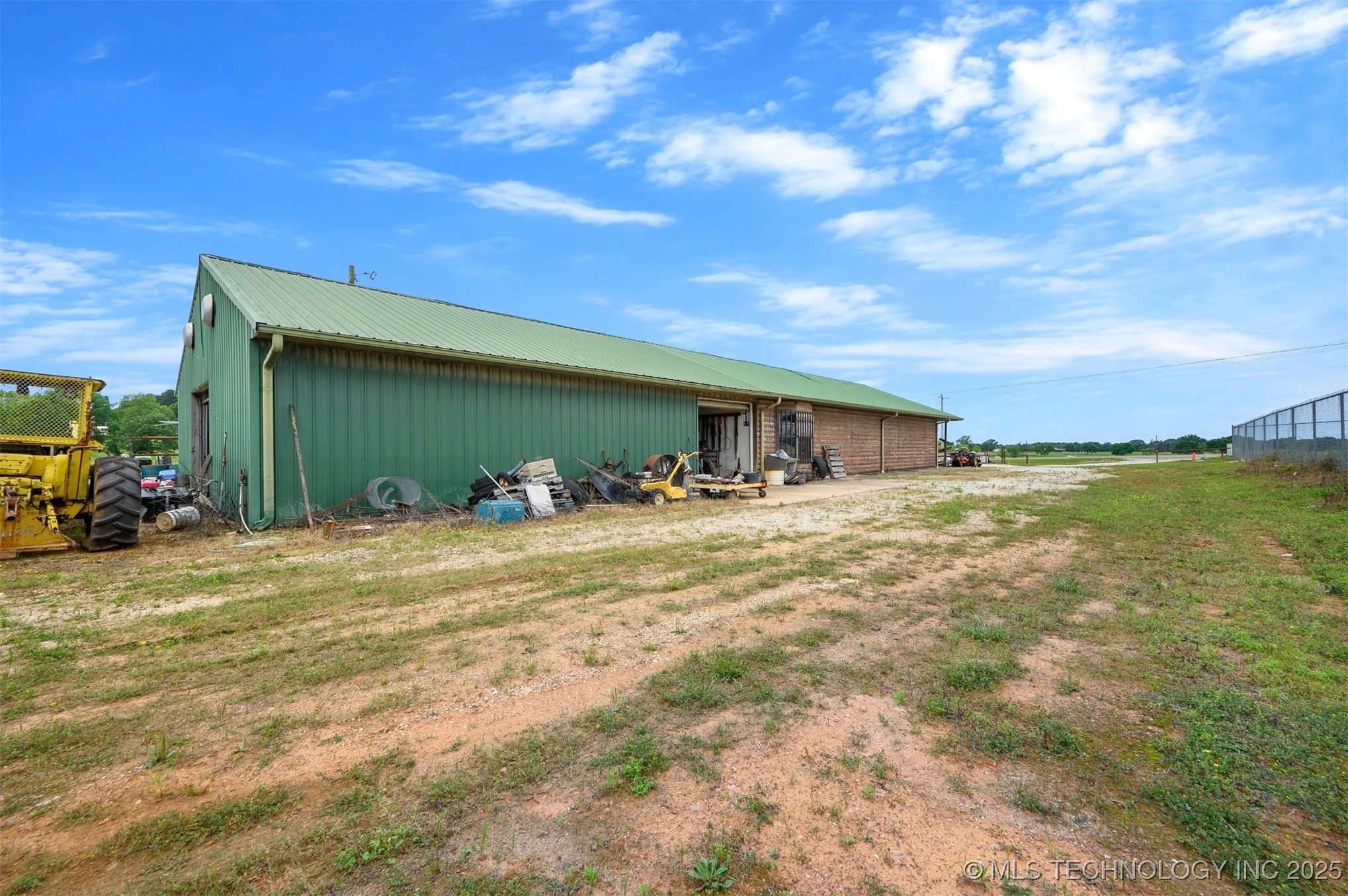 1100 Ne Lincoln Property Photo 54