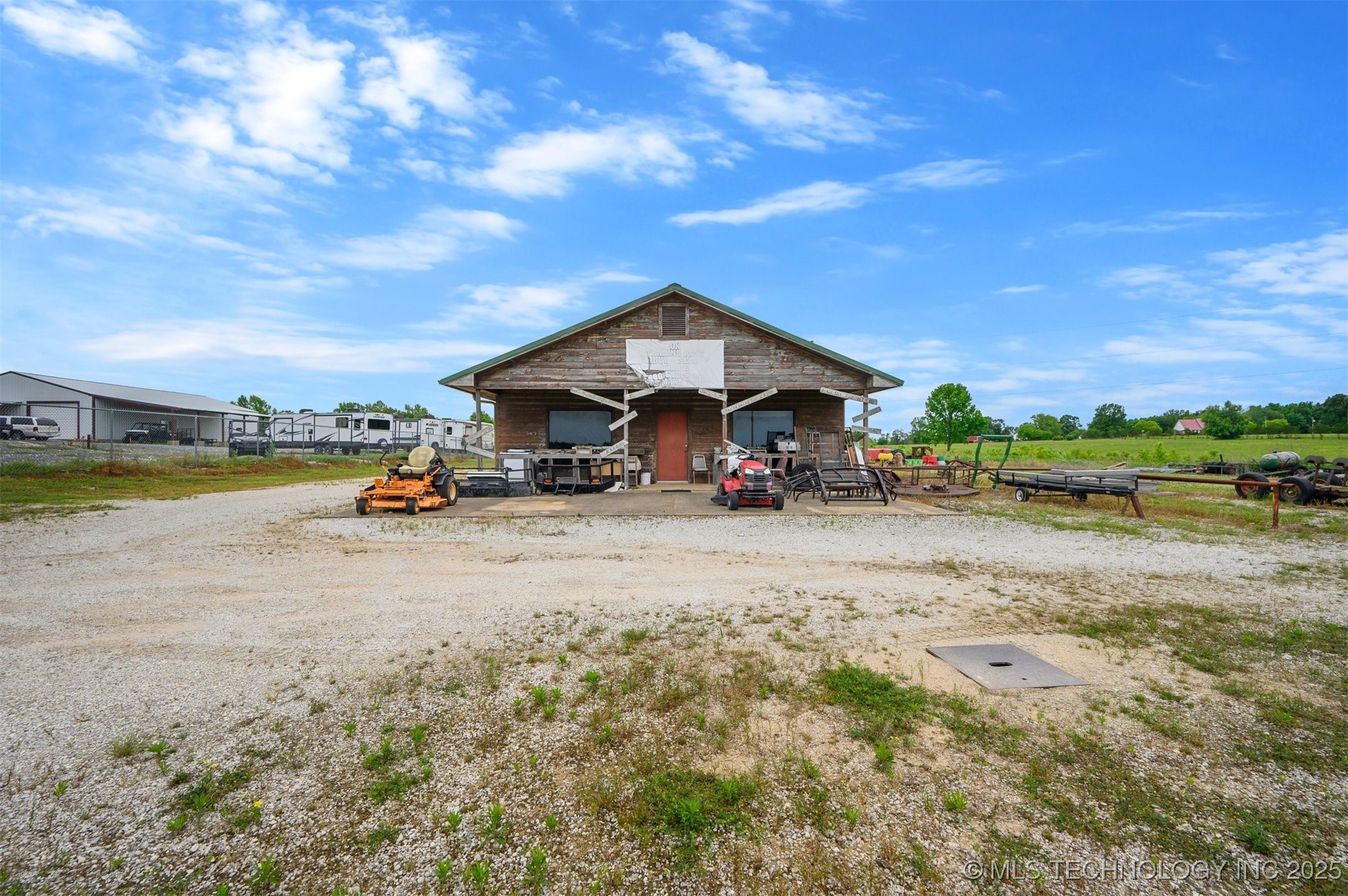 1100 Ne Lincoln Property Photo 60