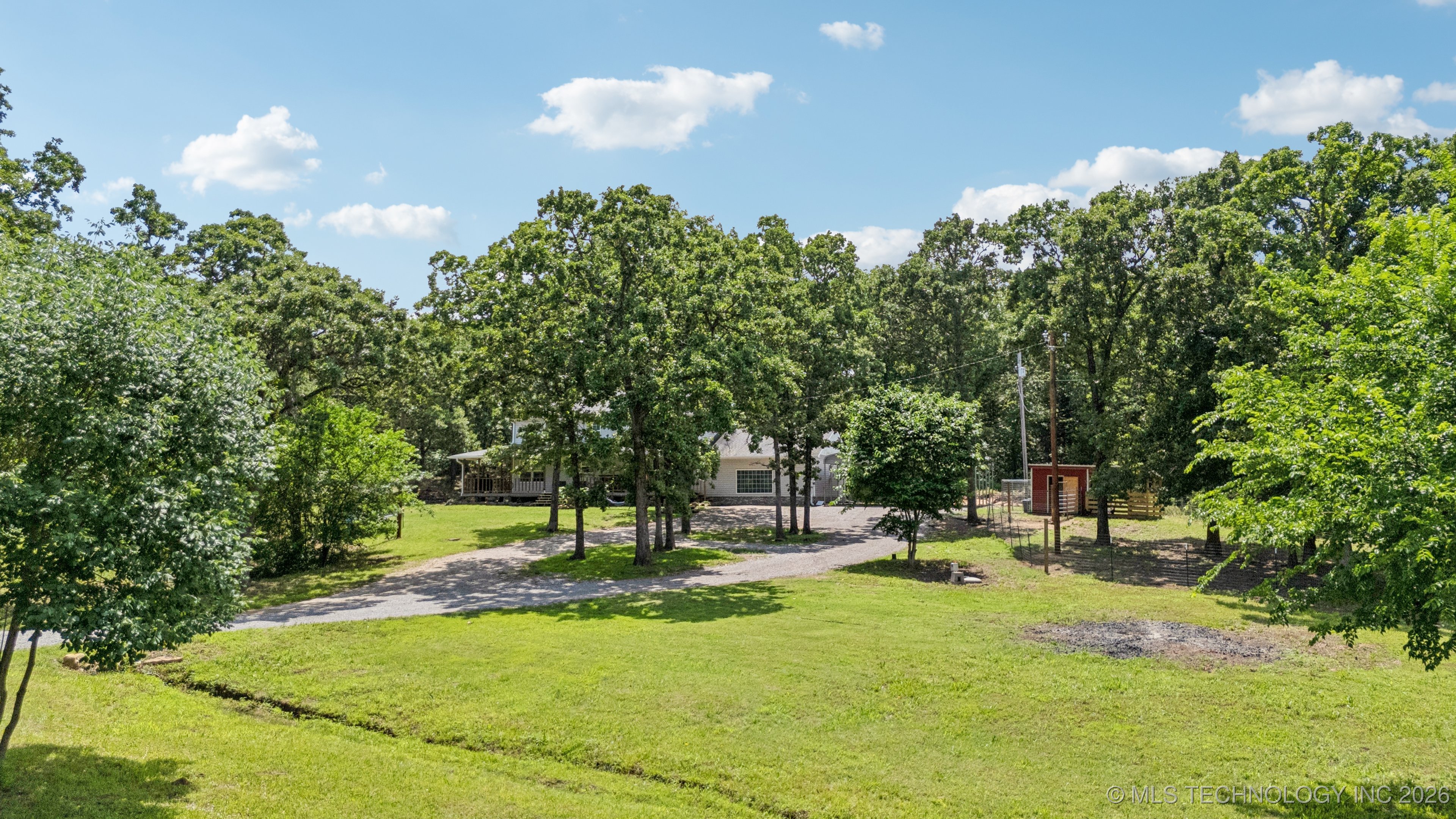 363270 E 5700 Road Property Photo 3