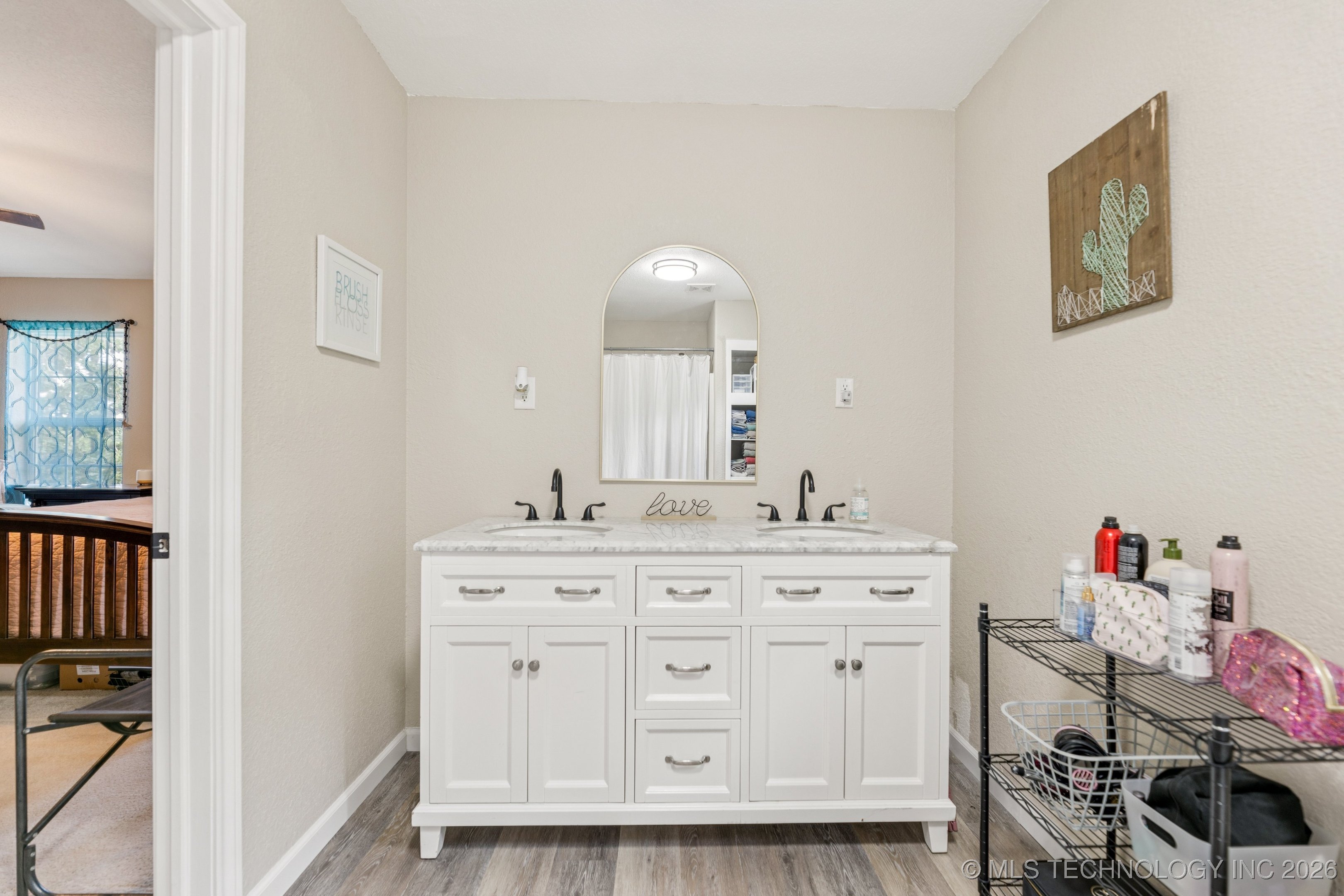 363270 E 5700 Road Property Photo 24