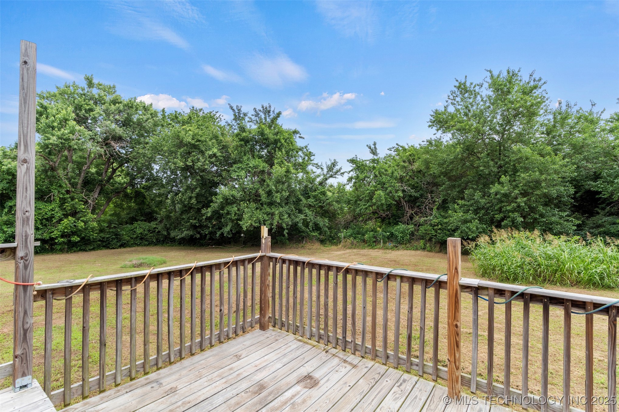 604 W Cowley Avenue W Property Photo 6