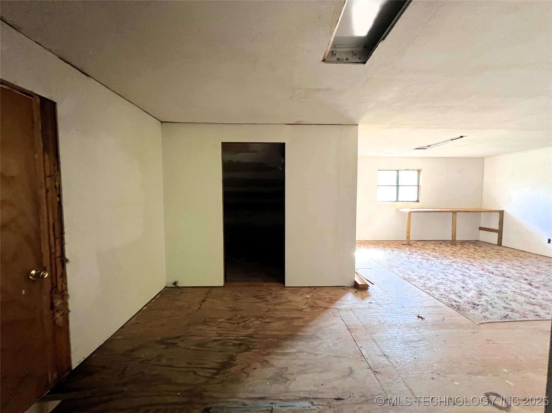 23243 Spicer Property Photo 16