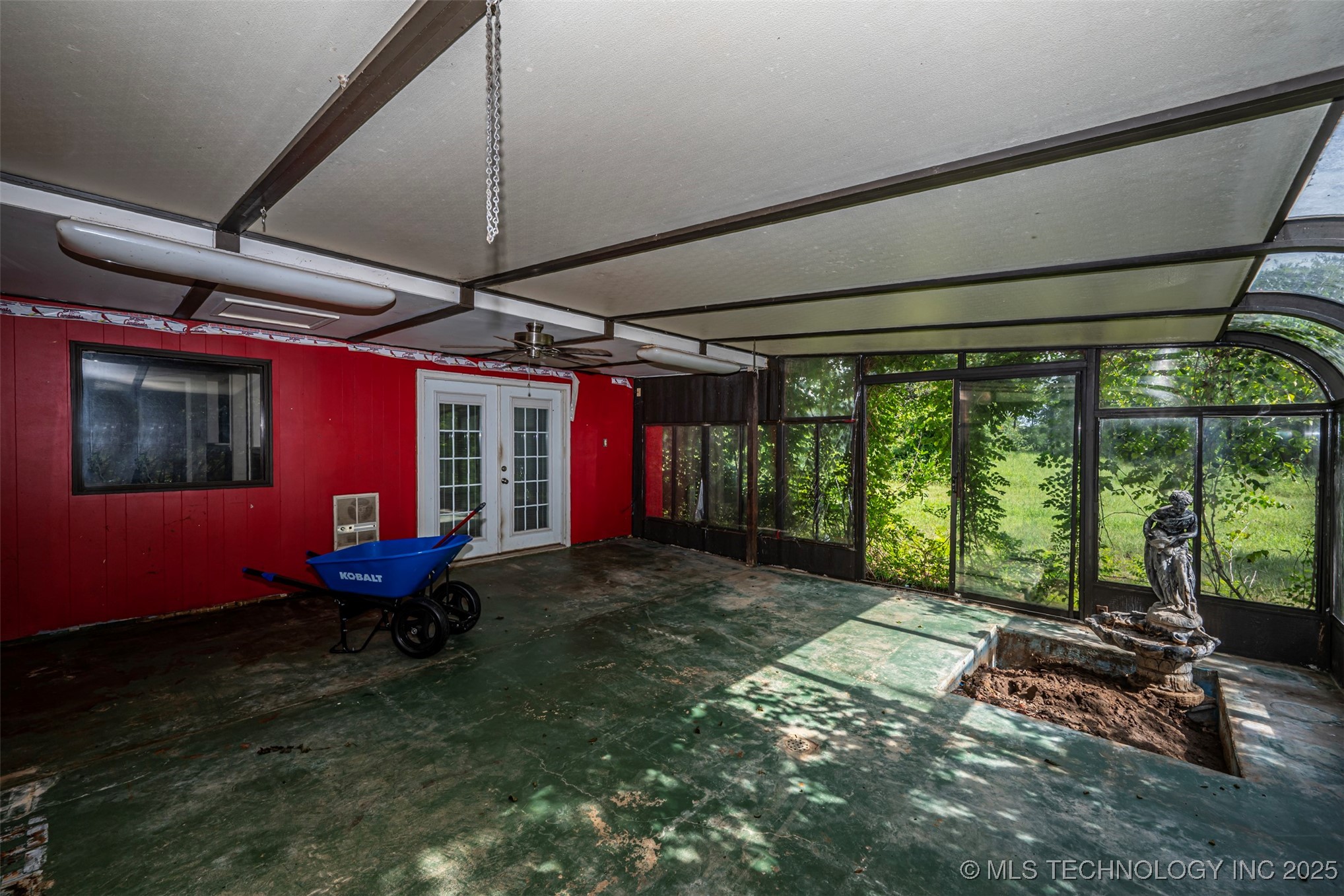 2810 Harvey Property Photo 14