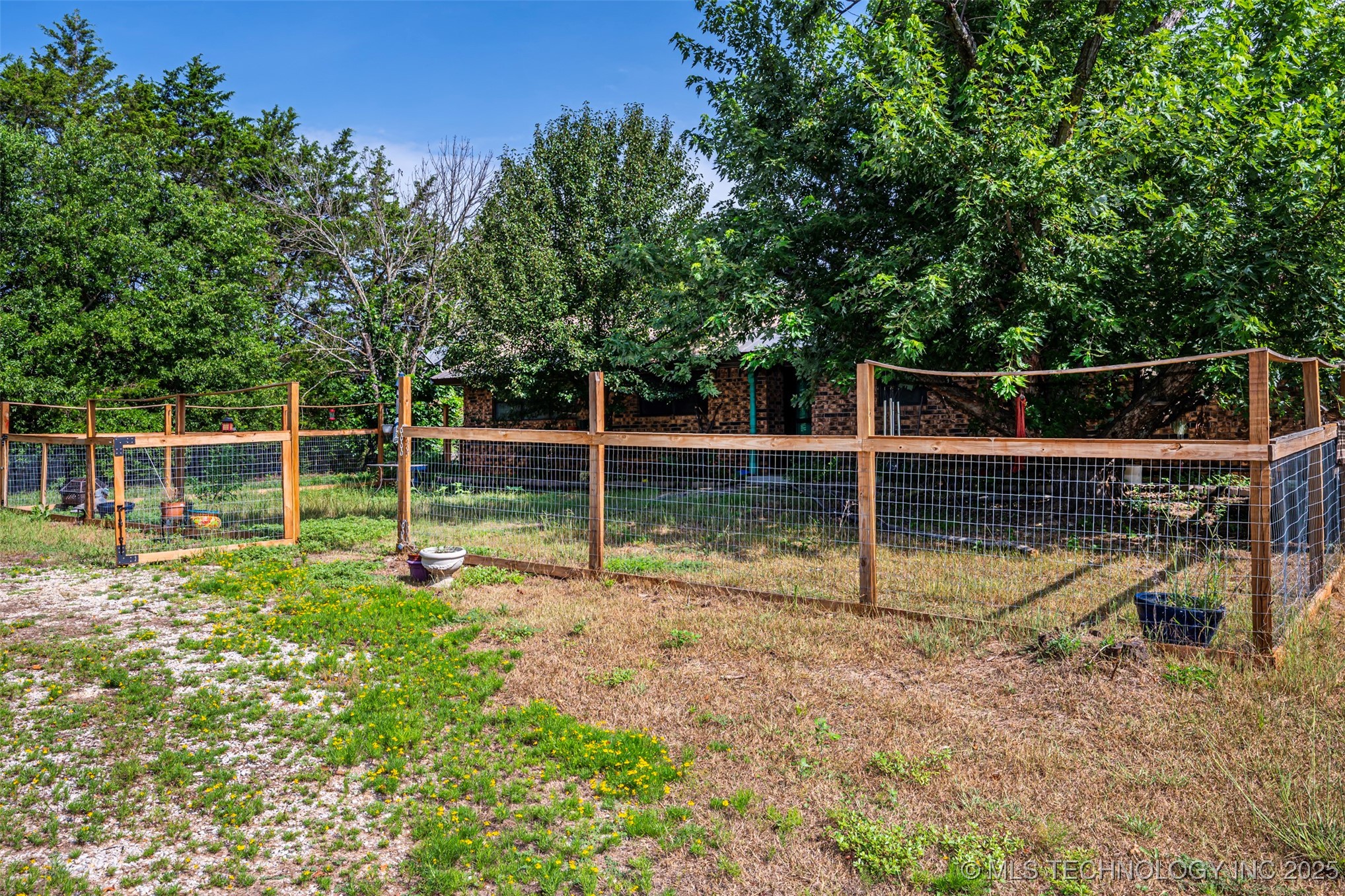 2810 Harvey Property Photo 17