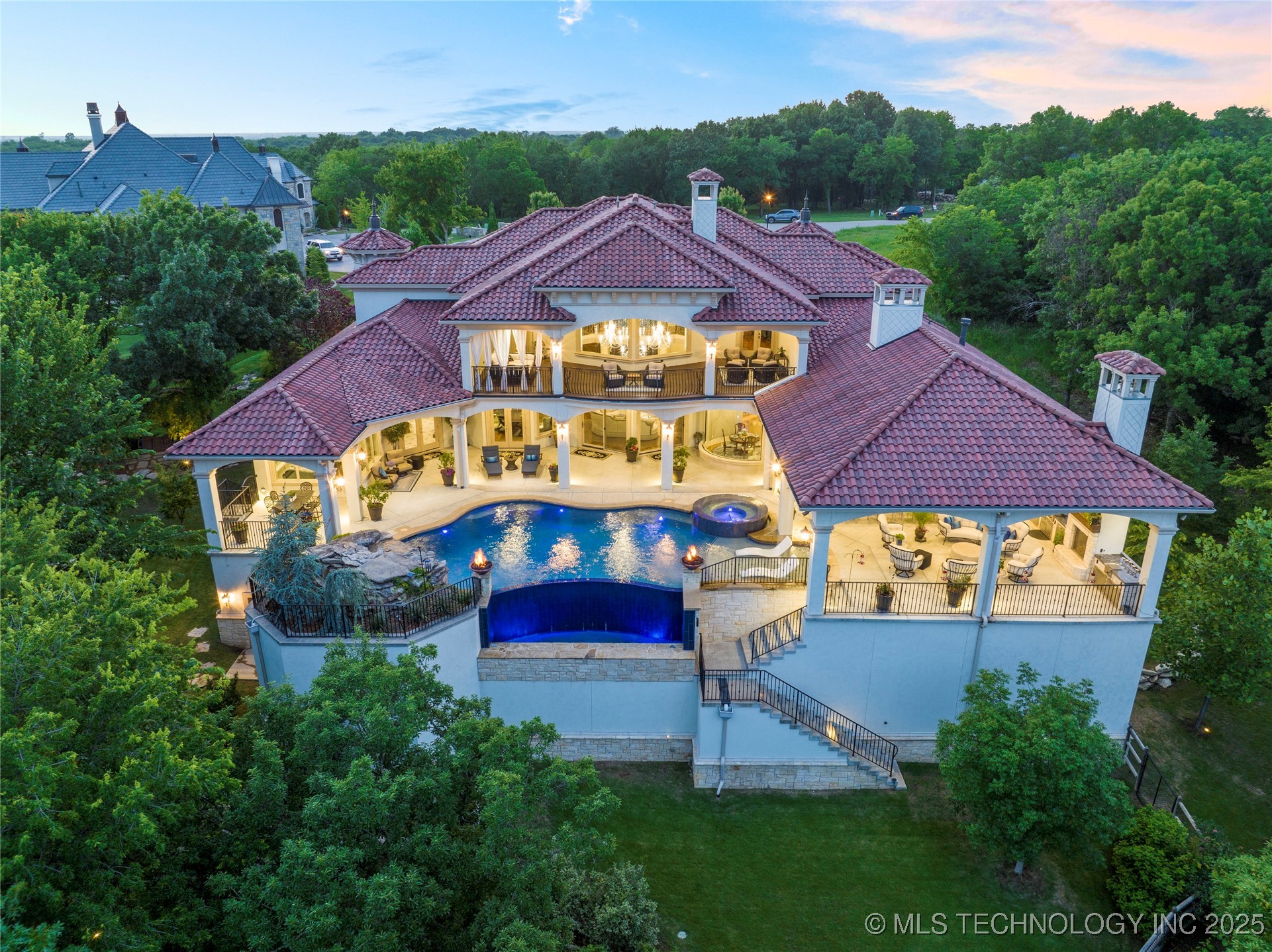 5879 N Eagle Summit Road Property Photo 3