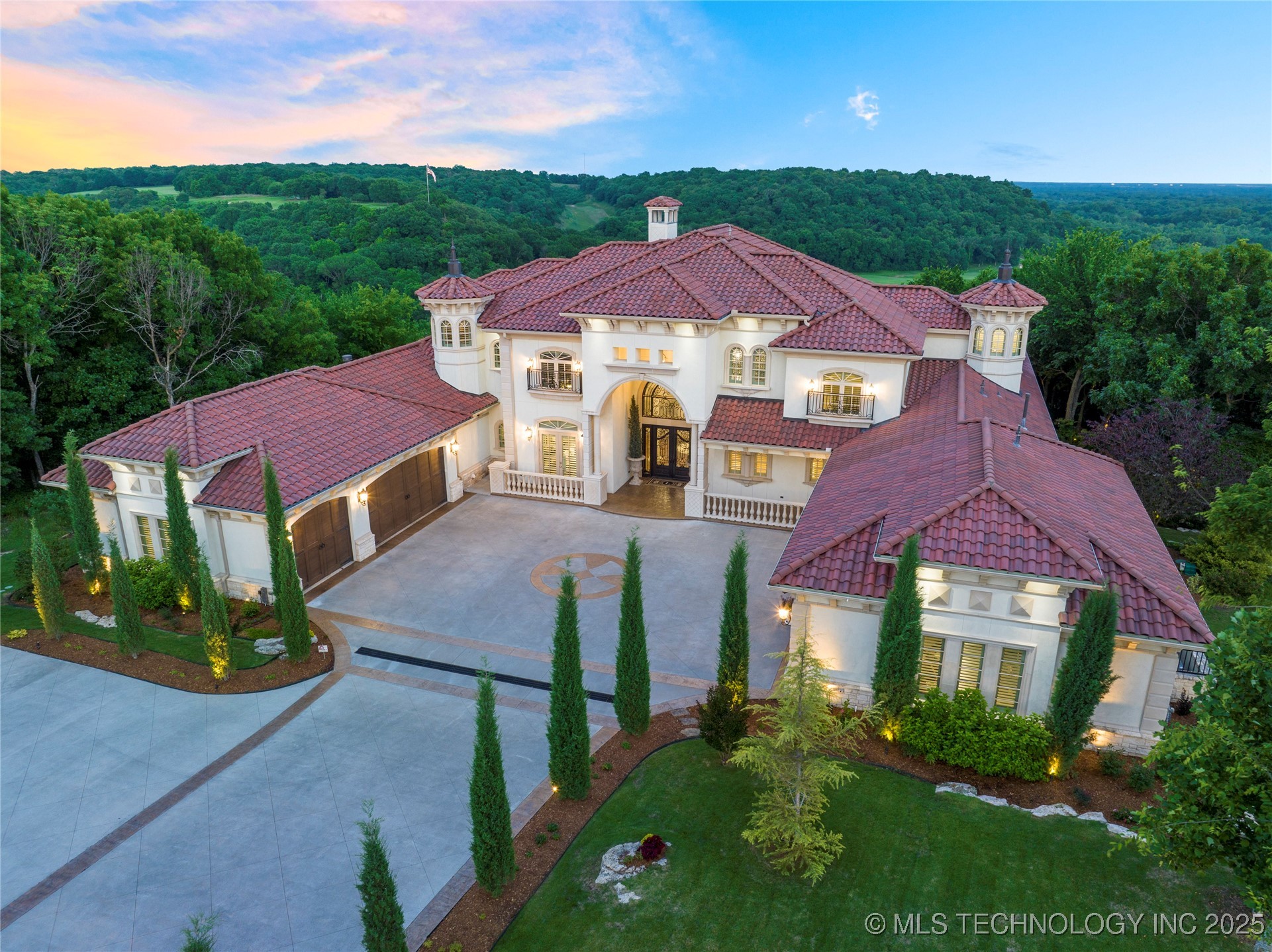 5879 N Eagle Summit Road Property Photo 6