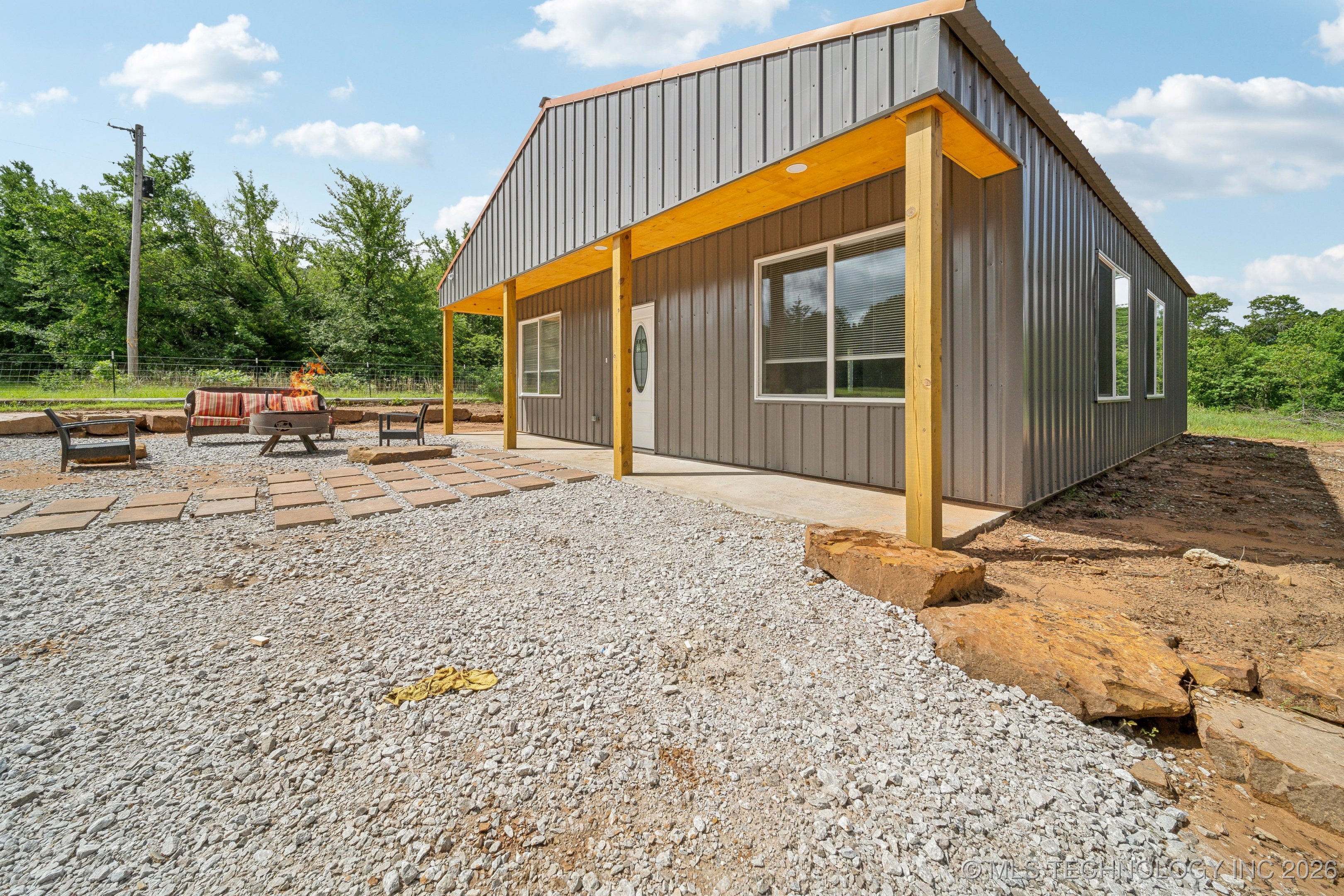 26685 Teal Circle Property Photo 5