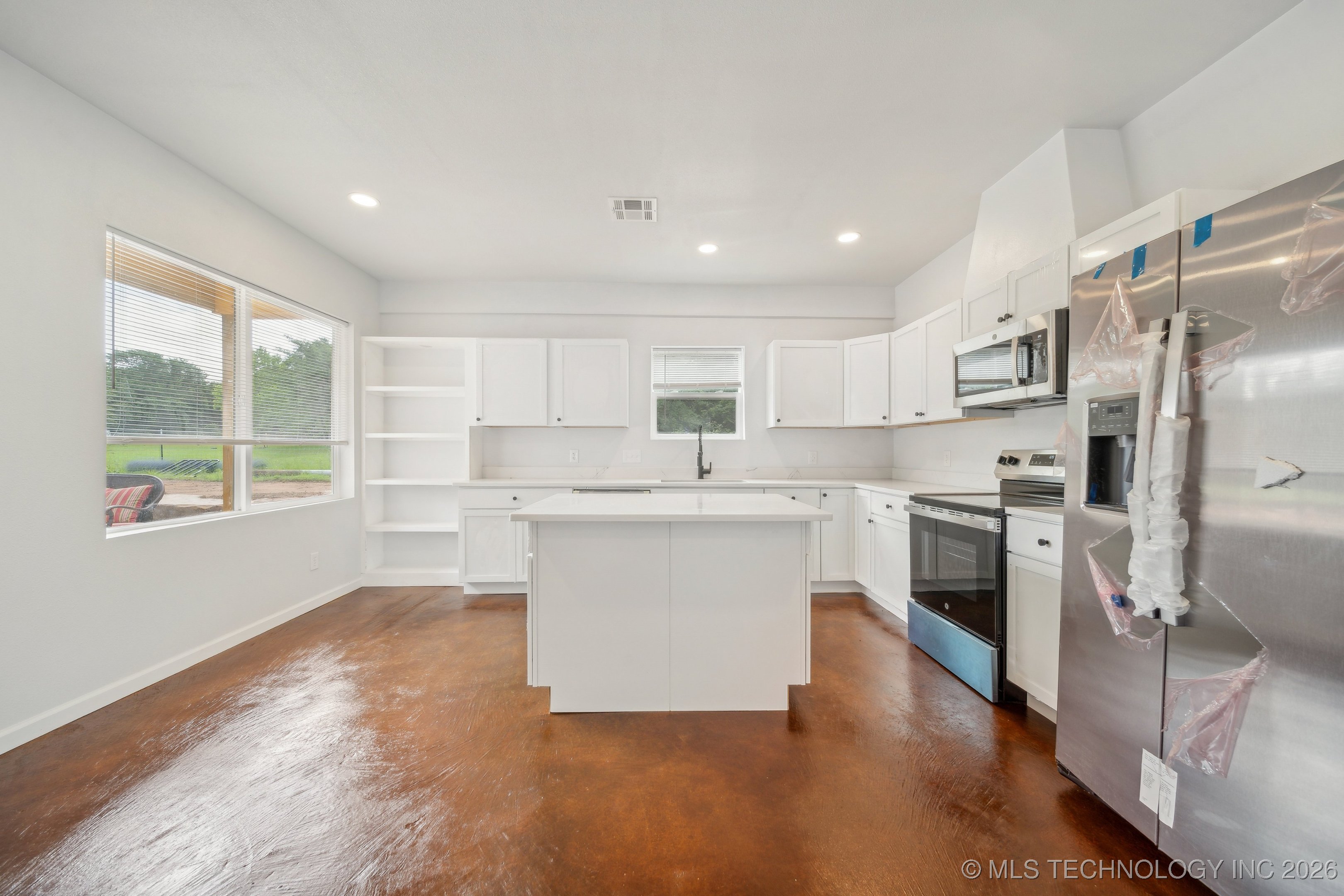 26685 Teal Circle Property Photo 9