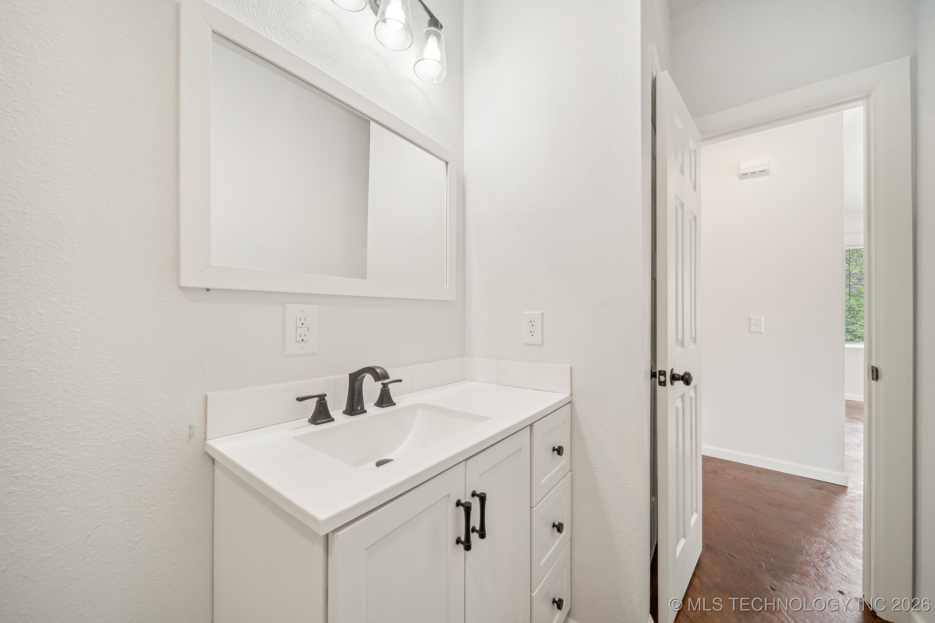 26685 Teal Circle Property Photo 25