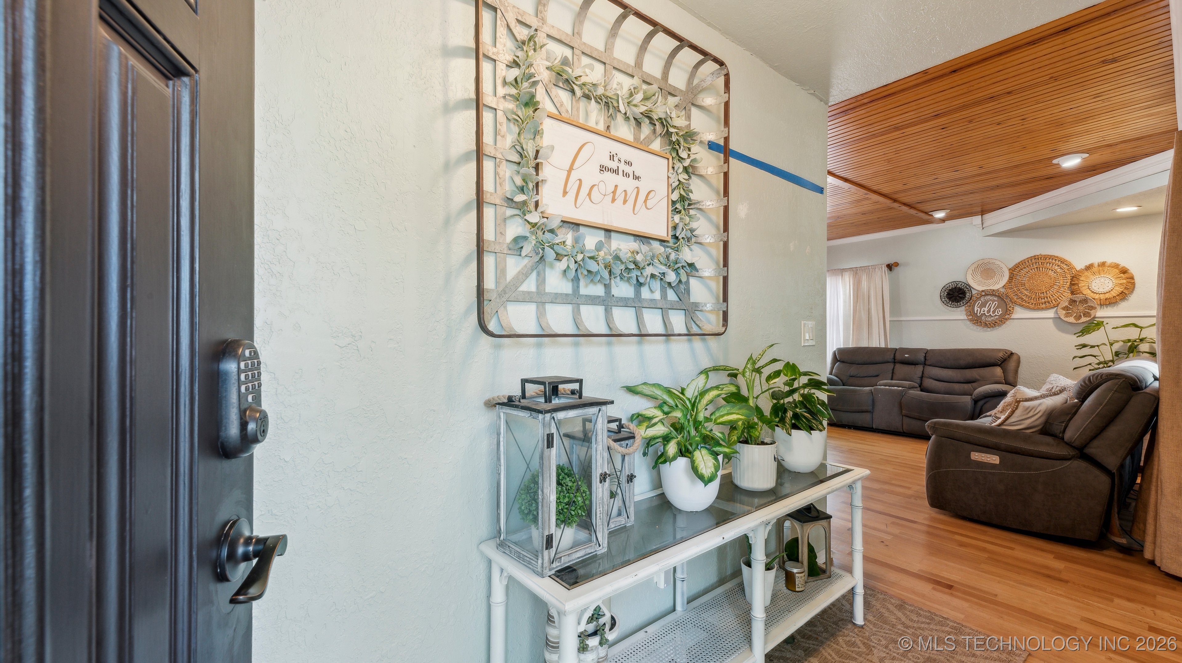 4212 W Stonehenge Drive Property Photo 5