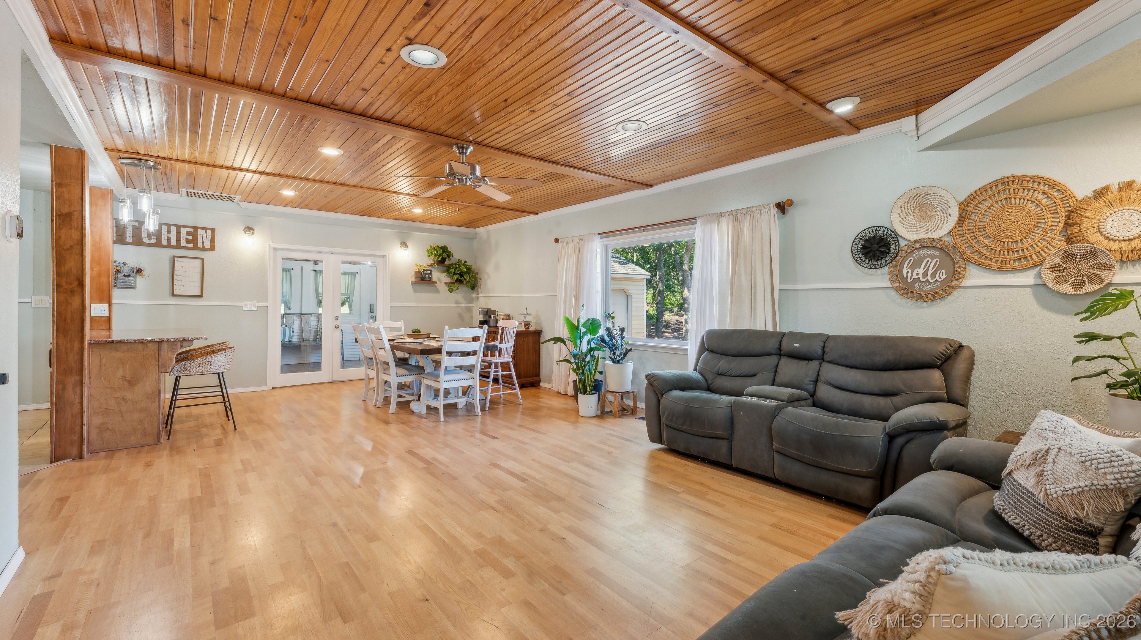 4212 W Stonehenge Drive Property Photo 6