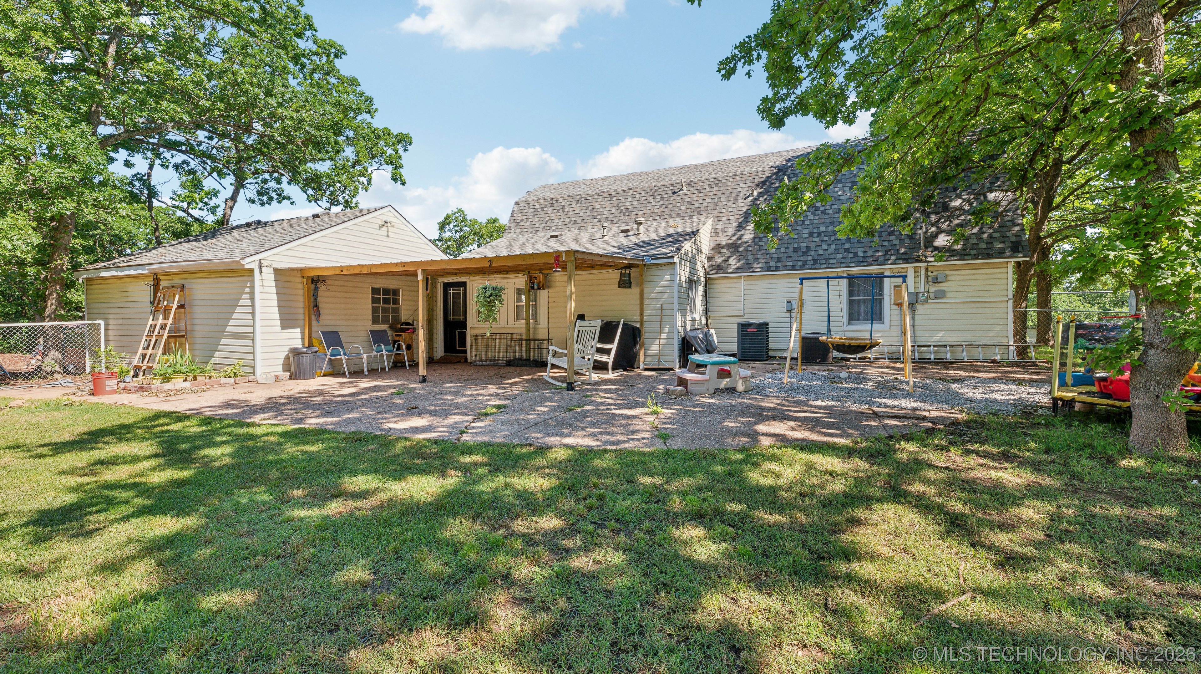 4212 W Stonehenge Drive Property Photo 32