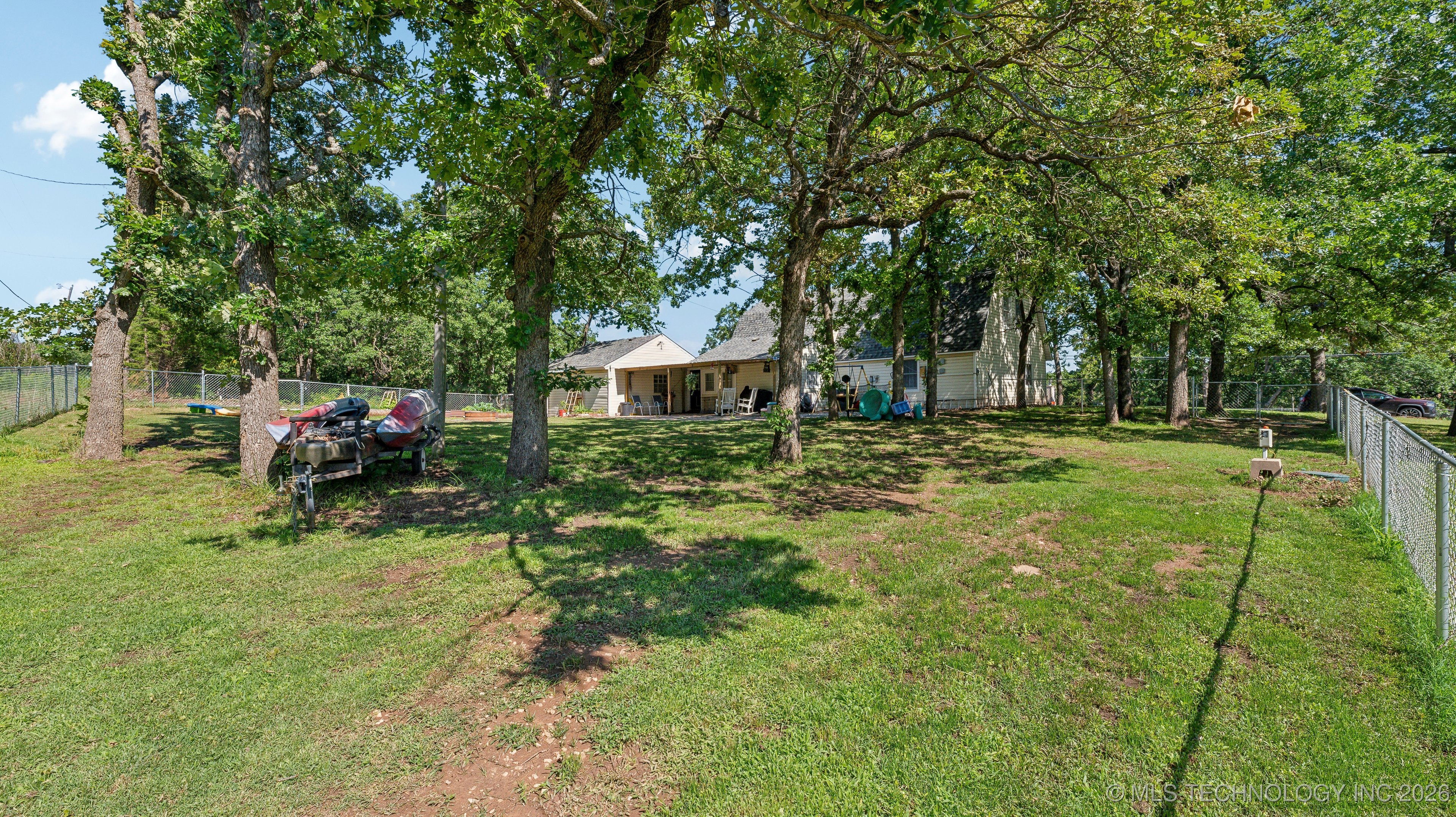 4212 W Stonehenge Drive Property Photo 34