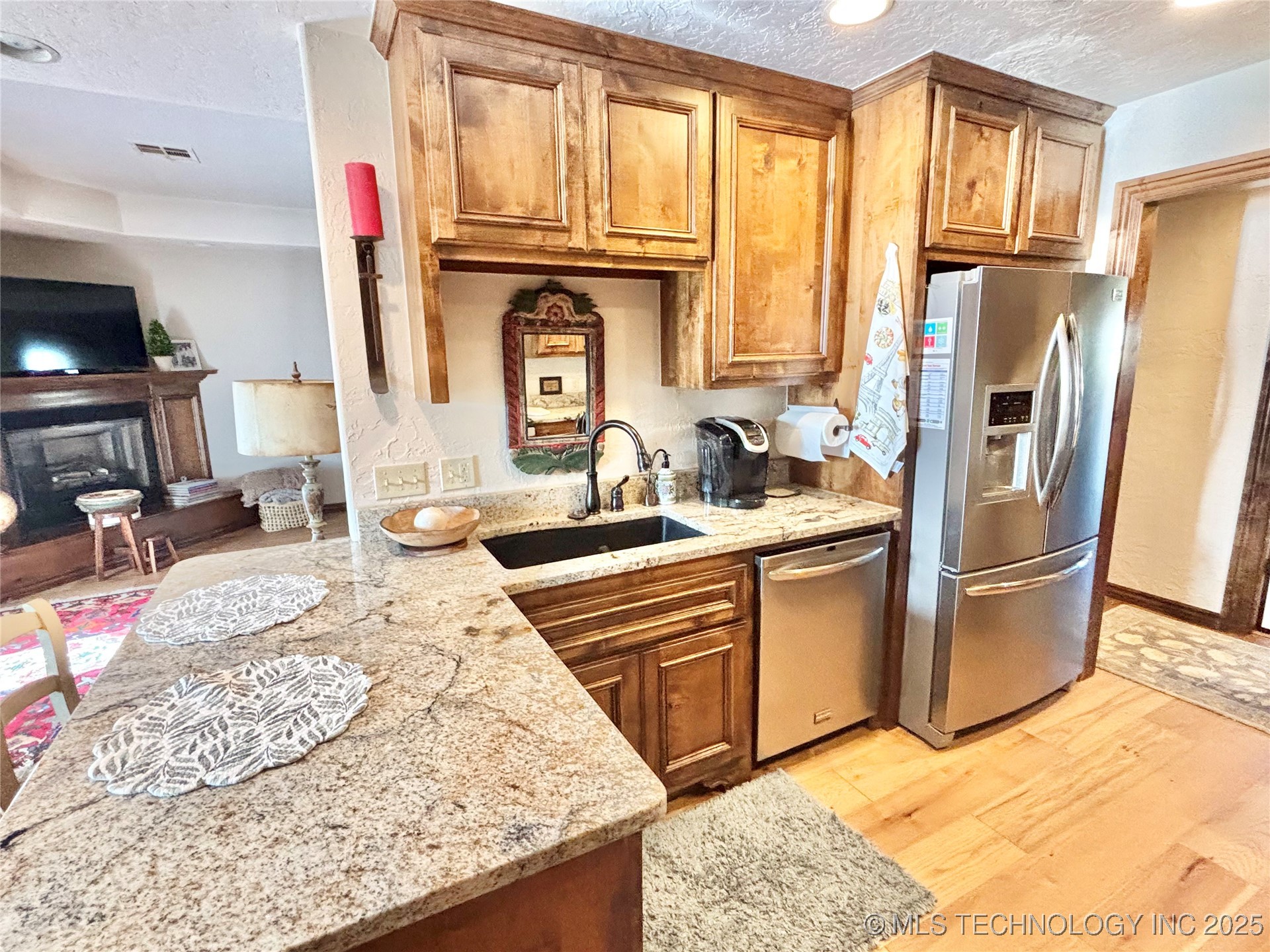 2102 N Peaceful Lane Property Photo 16