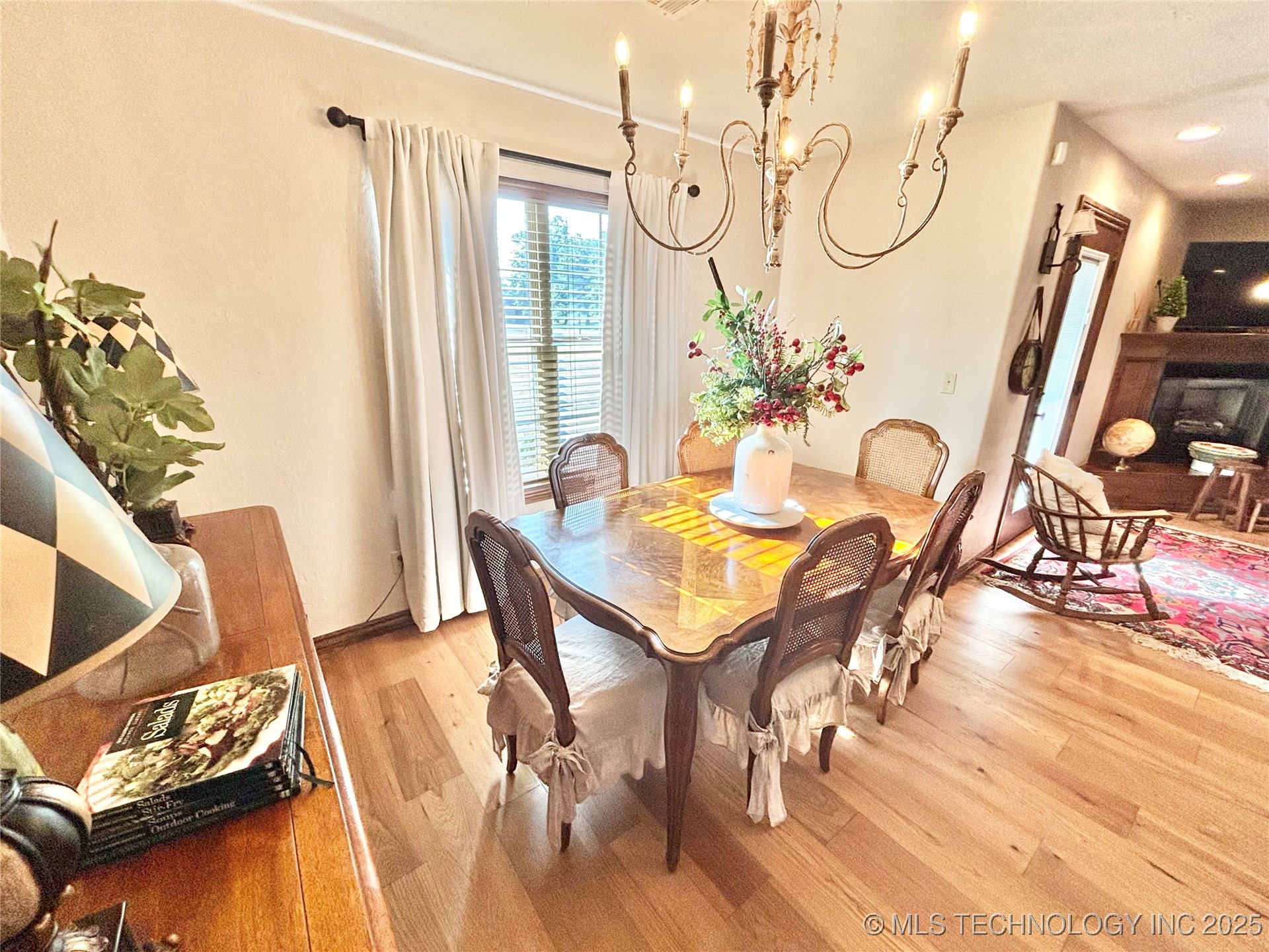 2102 N Peaceful Lane Property Photo 19