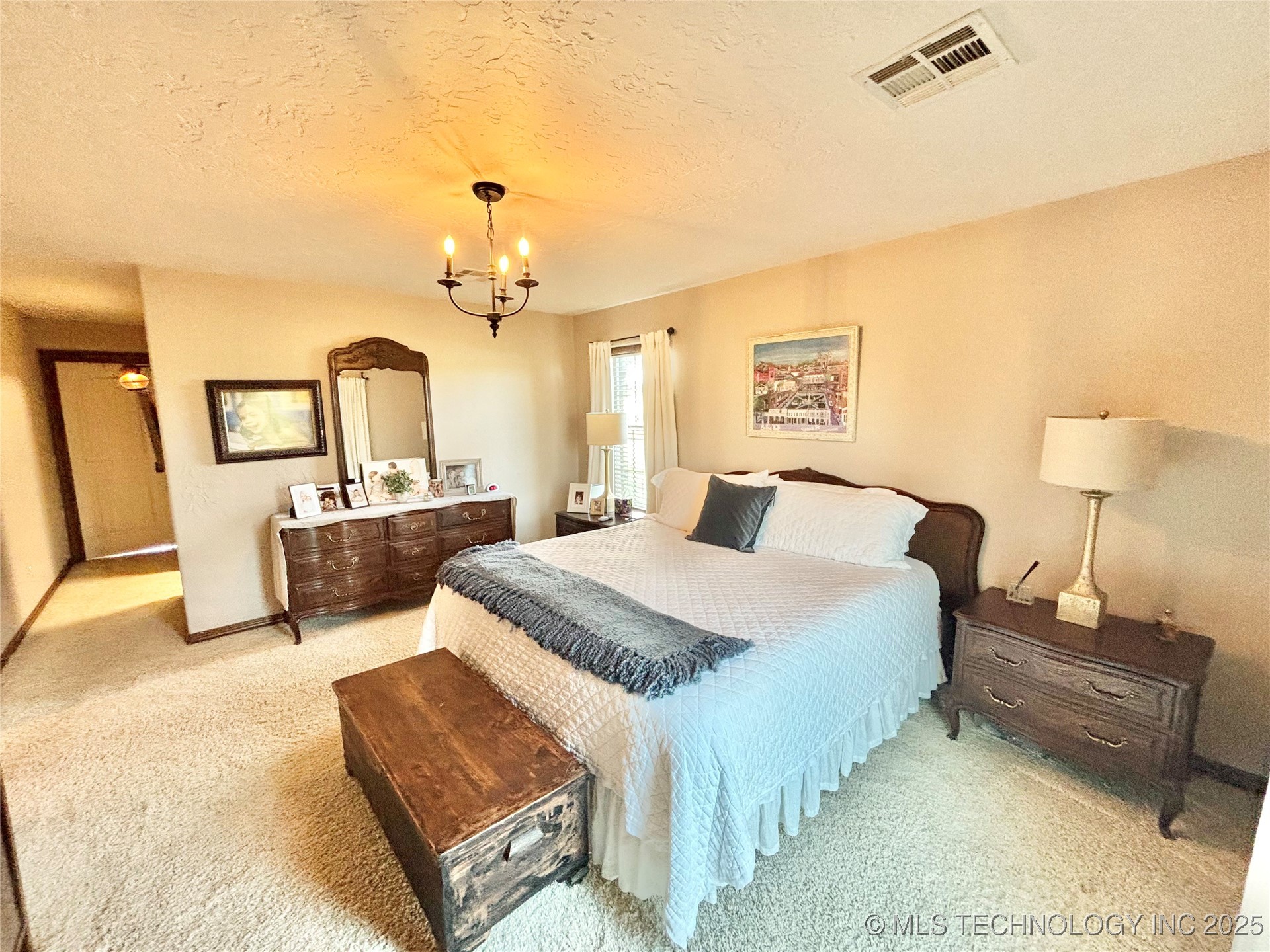 2102 N Peaceful Lane Property Photo 25