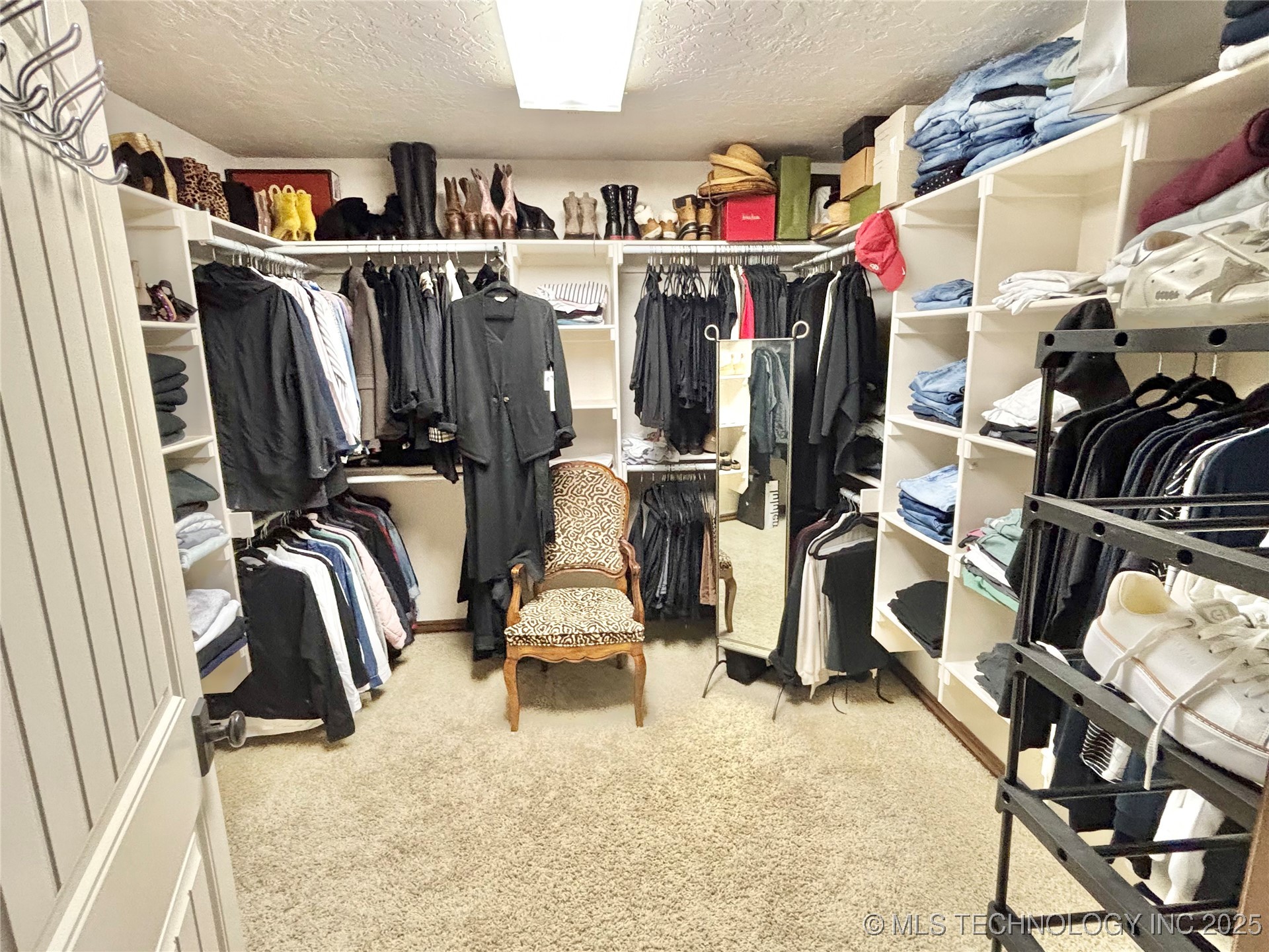 2102 N Peaceful Lane Property Photo 27