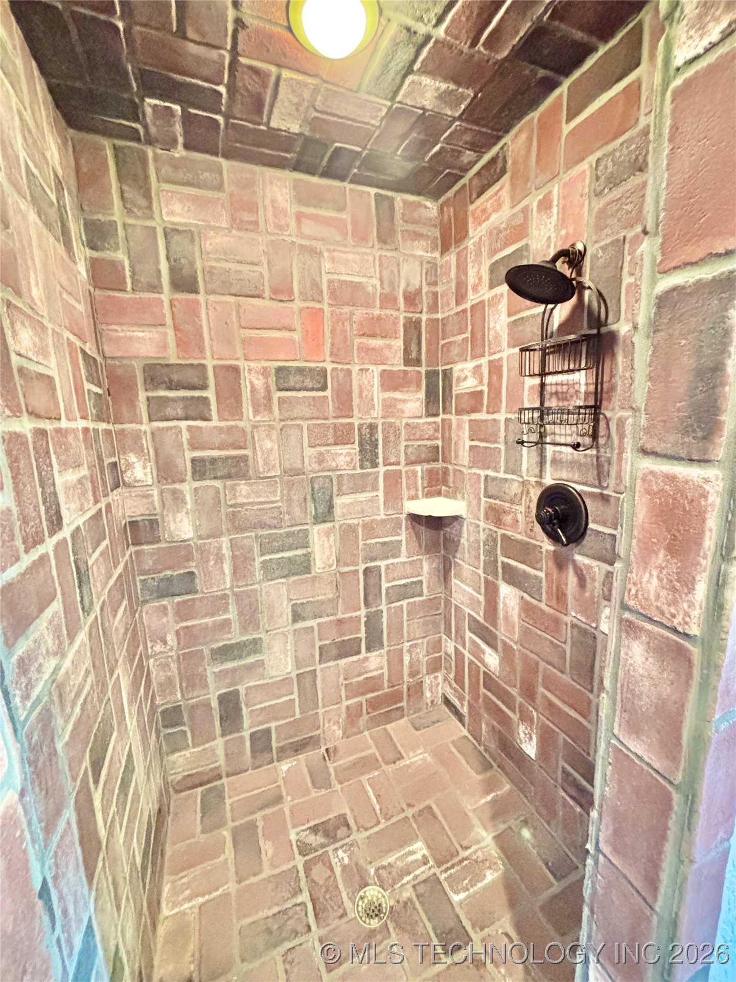 2102 N Peaceful Lane Property Photo 32