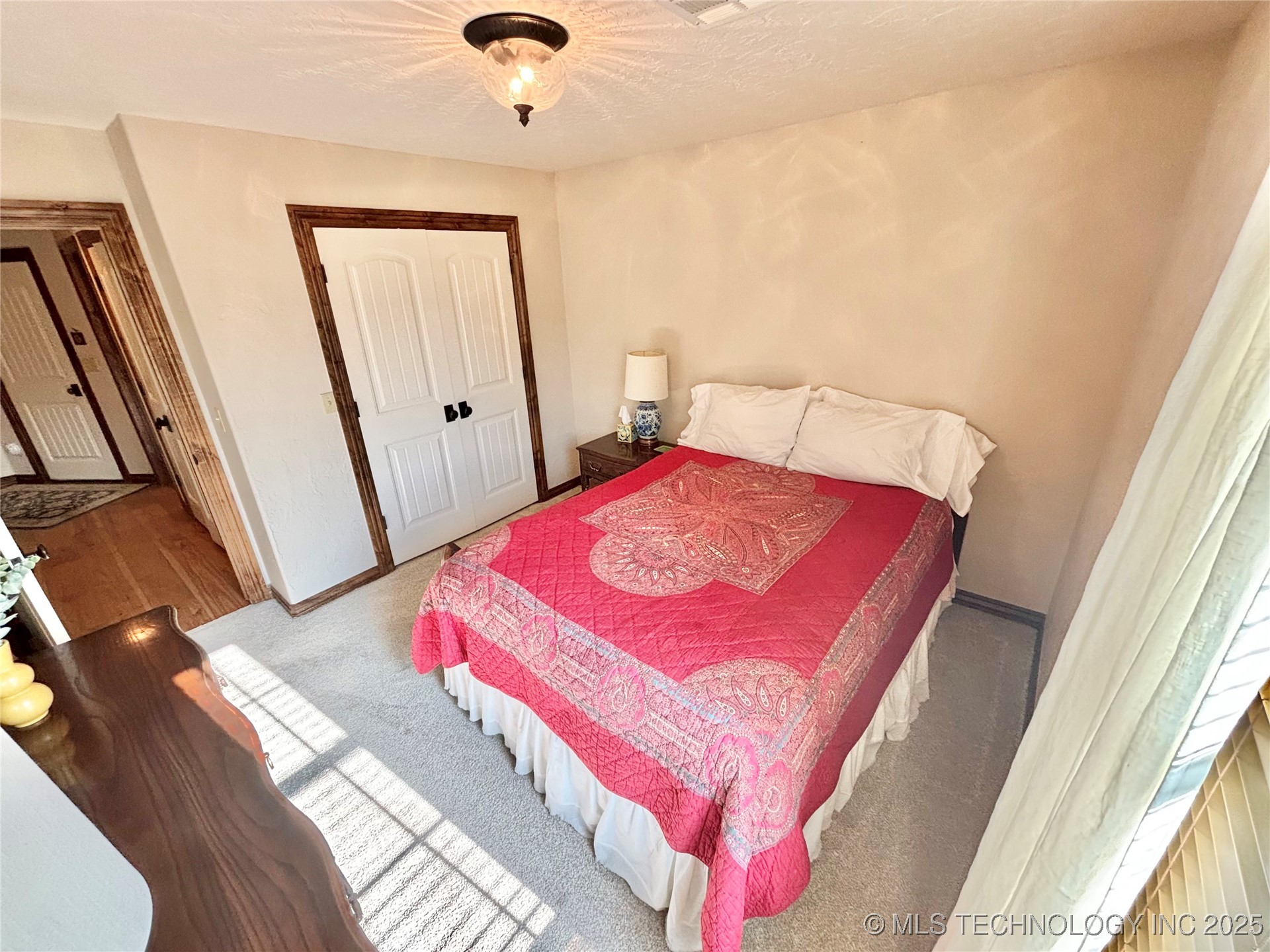 2102 N Peaceful Lane Property Photo 35