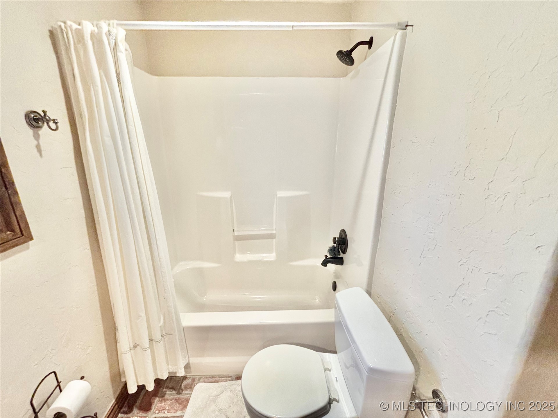 2102 N Peaceful Lane Property Photo 39