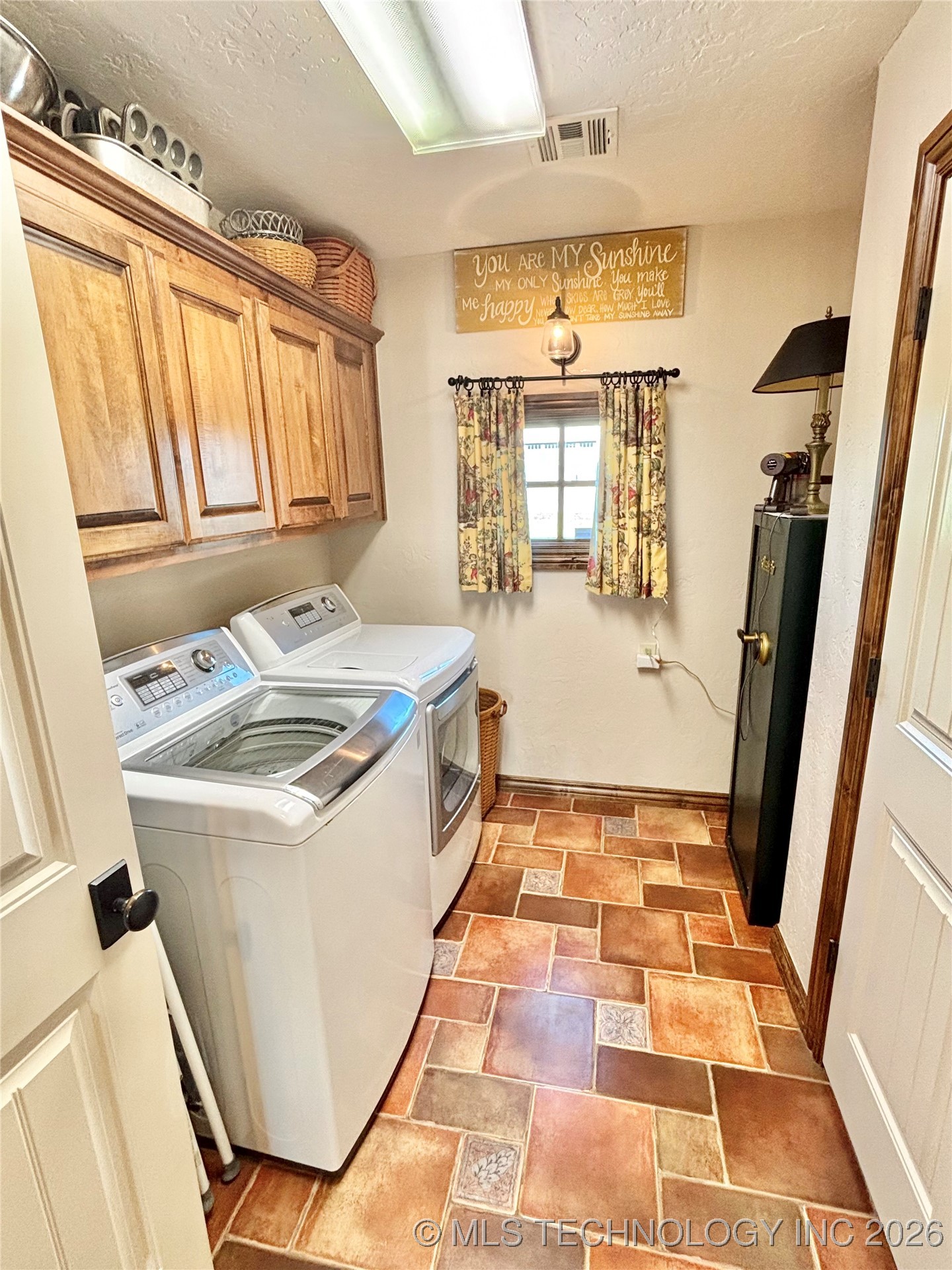 2102 N Peaceful Lane Property Photo 41