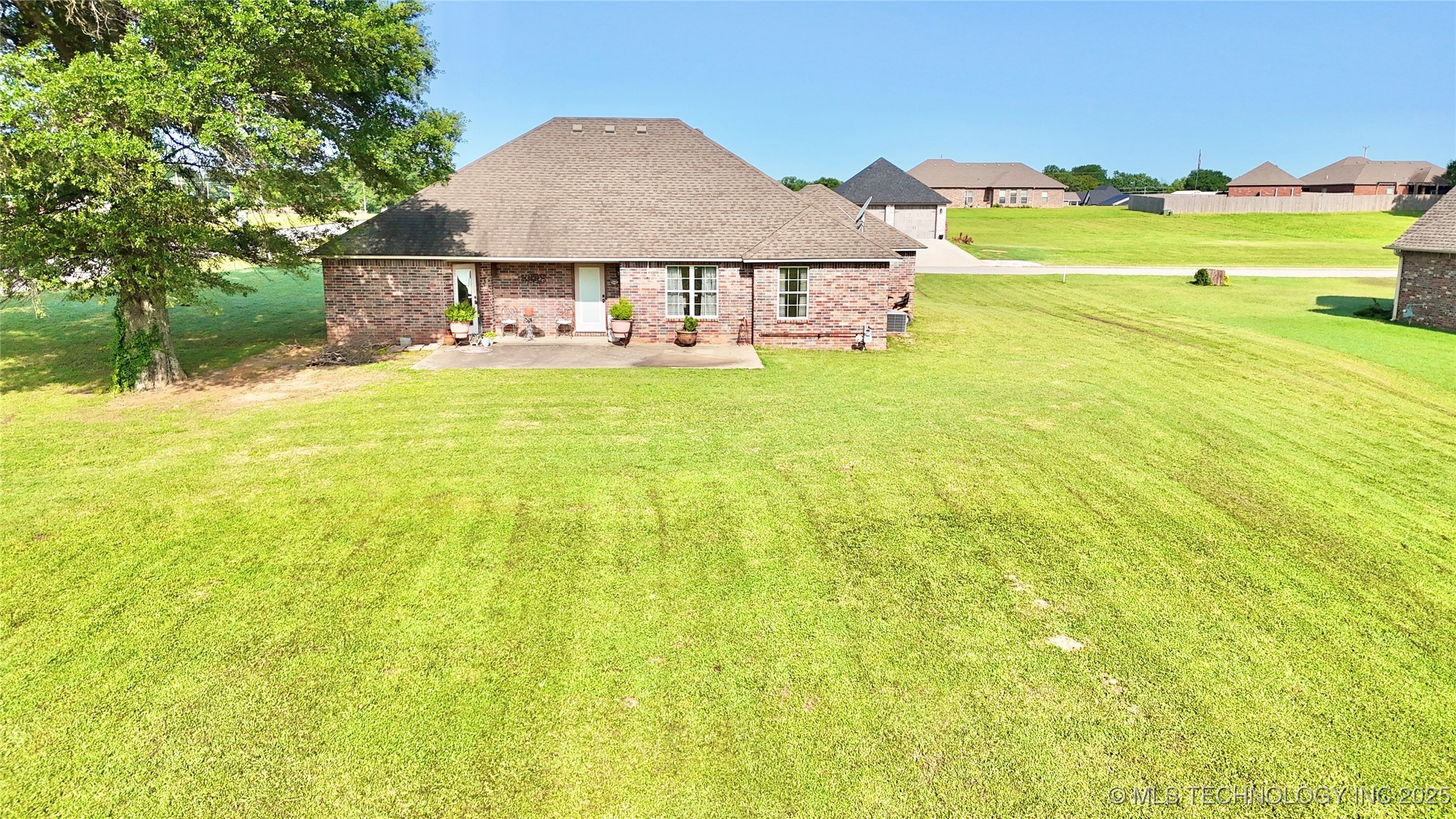 2102 N Peaceful Lane Property Photo 47