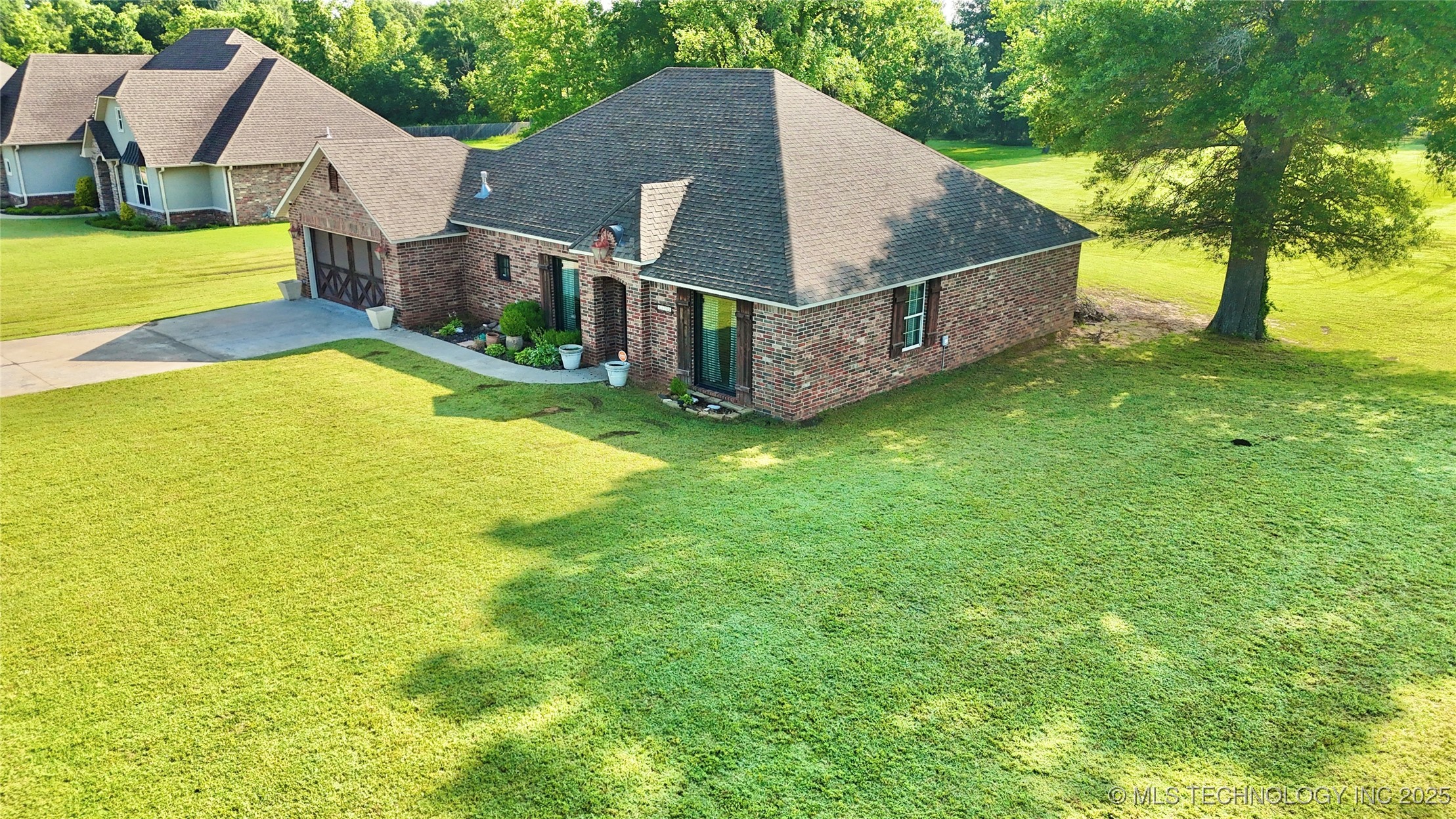 2102 N Peaceful Lane Property Photo 50