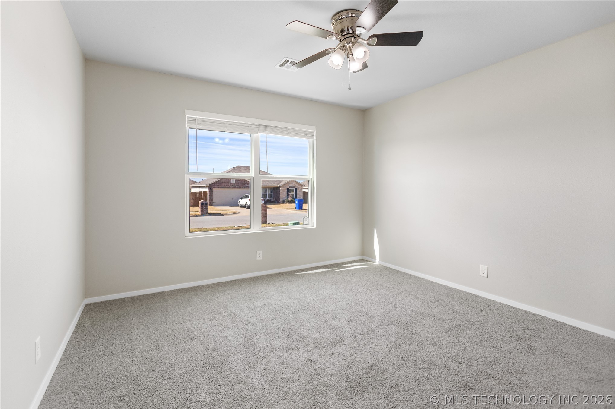 11425 S 240th East Avenue Property Photo 12