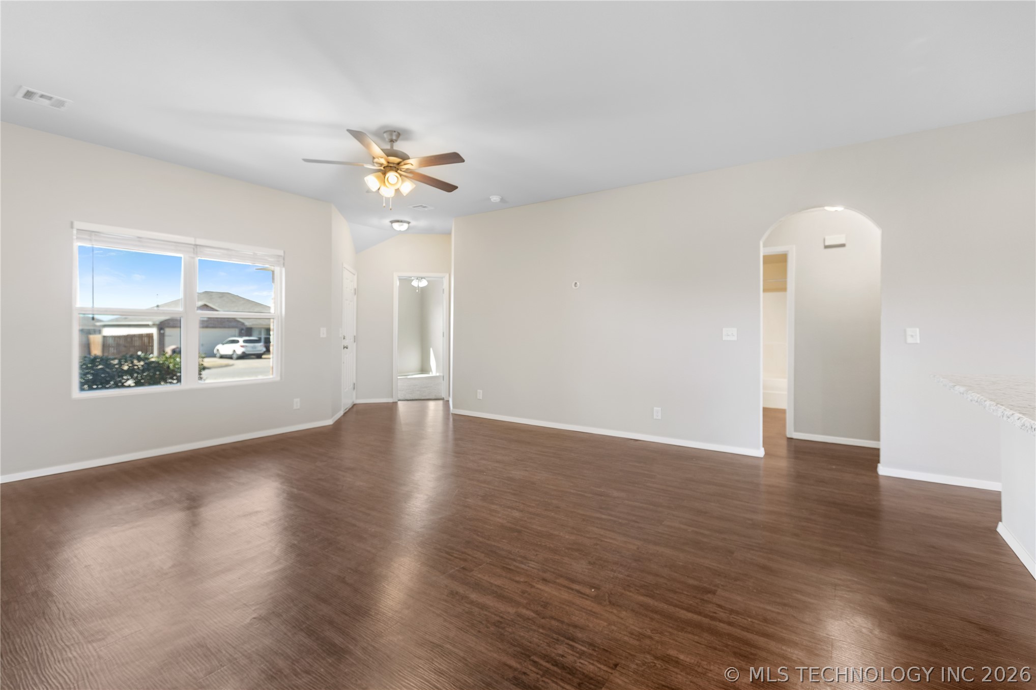 11425 S 240th East Avenue Property Photo 24