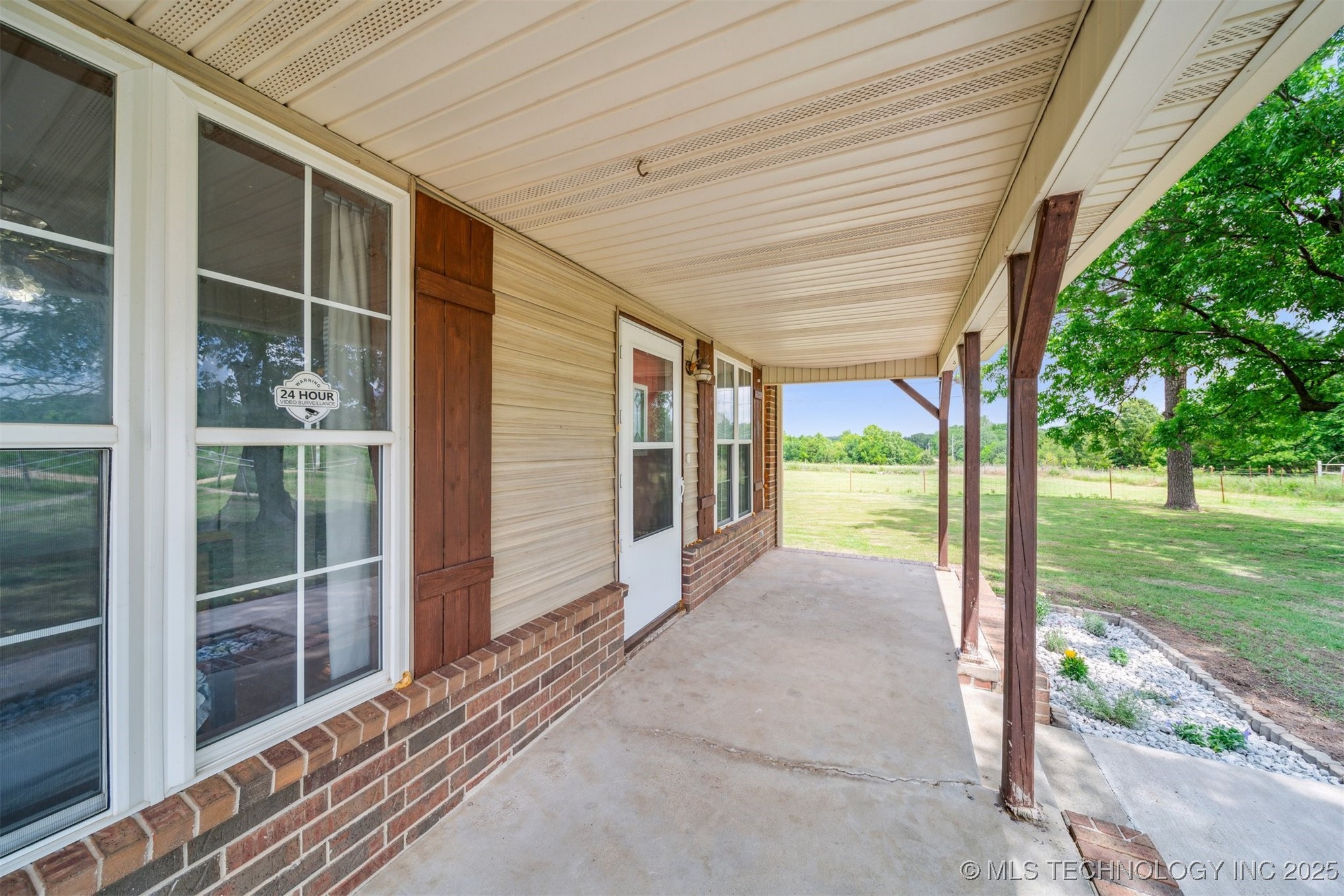 11029 N 3670 Road Property Photo 3