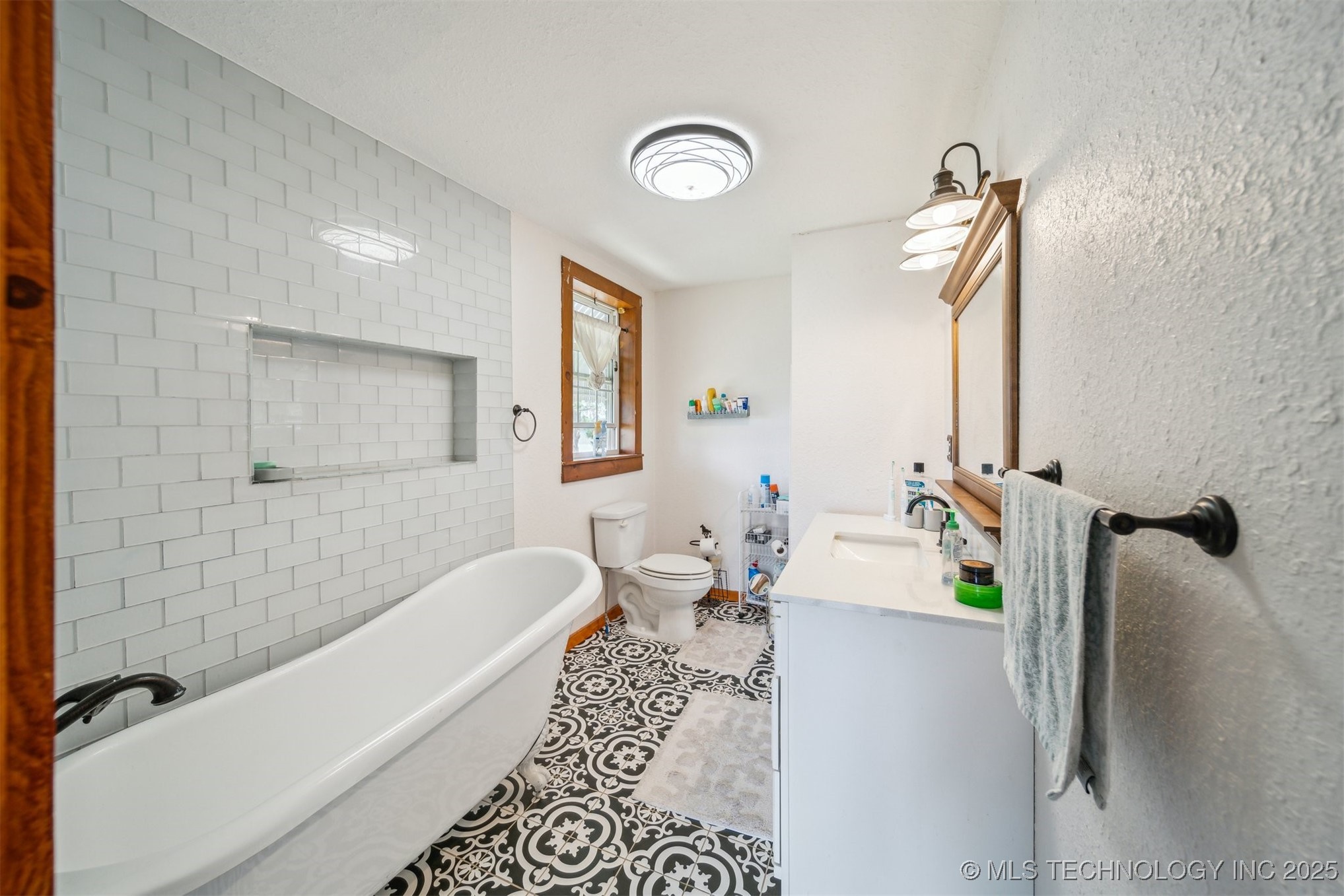 11029 N 3670 Road Property Photo 18