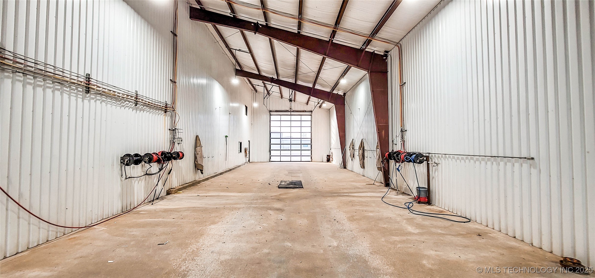 1228 W Gentry Avenue Property Photo 29