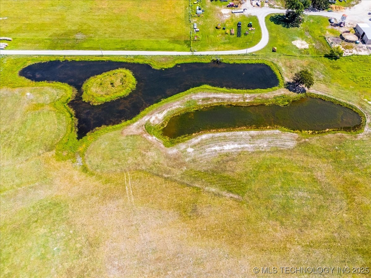 20 Wild Rose Road Property Photo 16