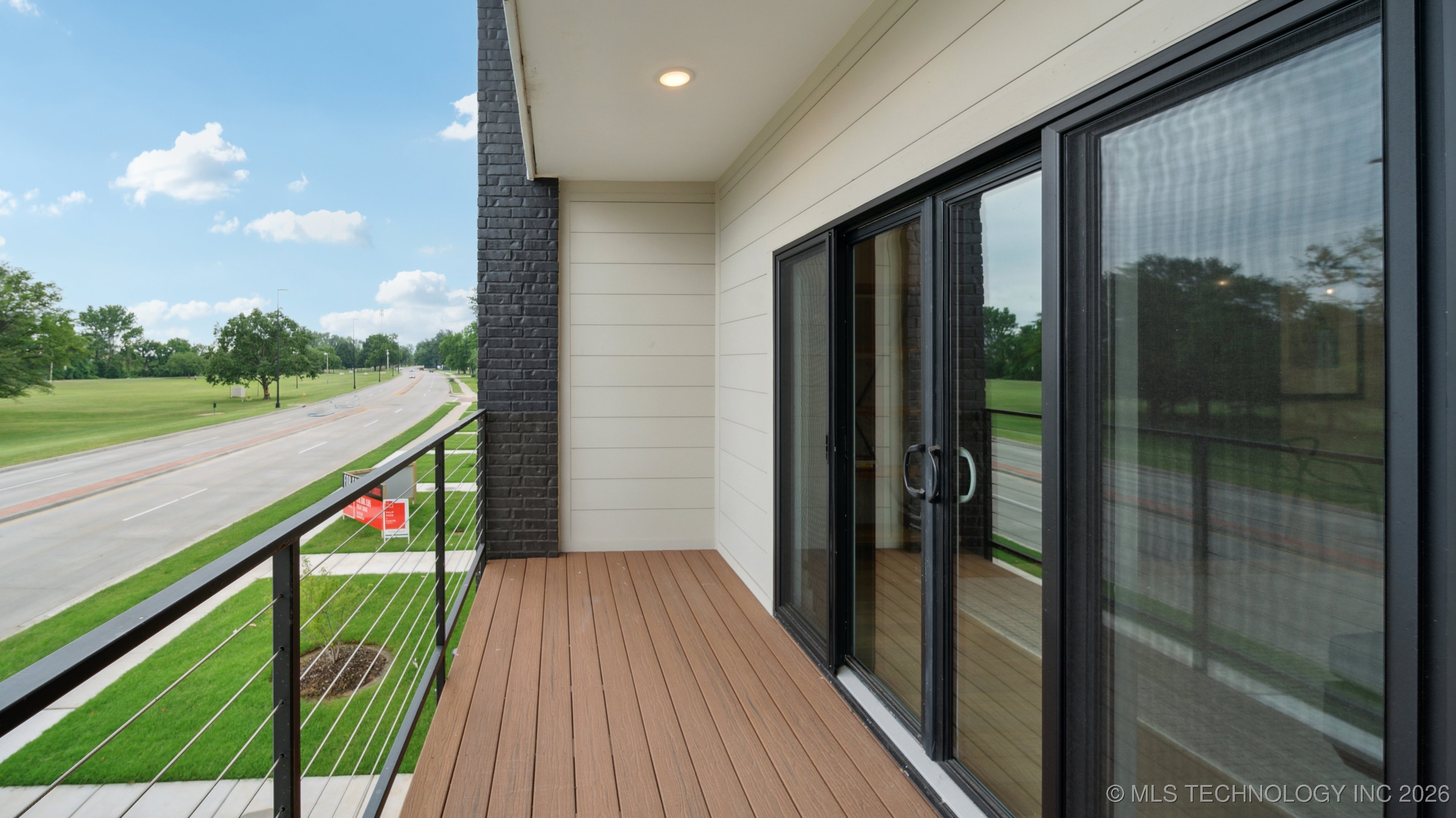 3755 S Riverside Drive 3755 Property Photo 28