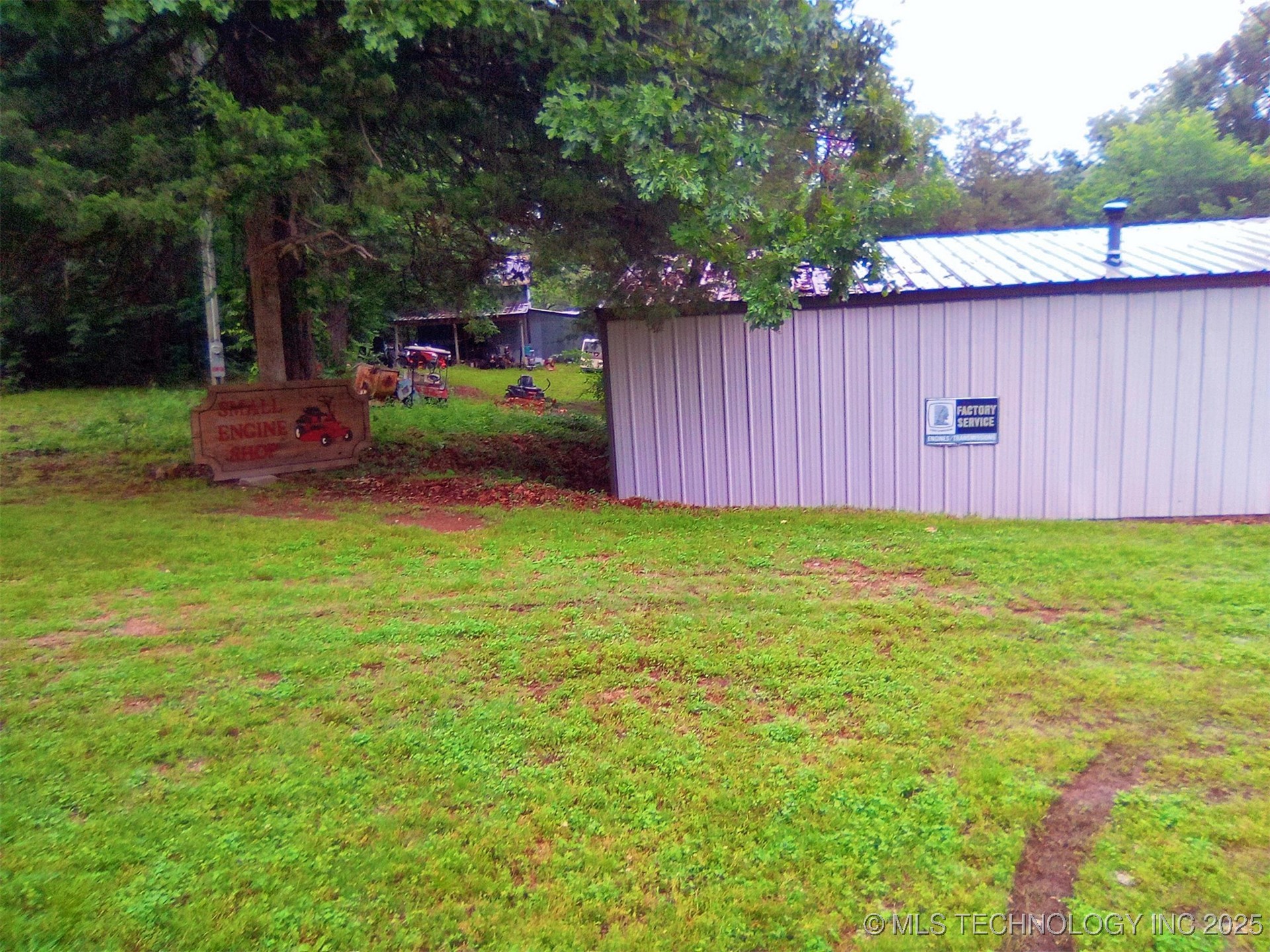 60930 E 245 Place Property Photo 14