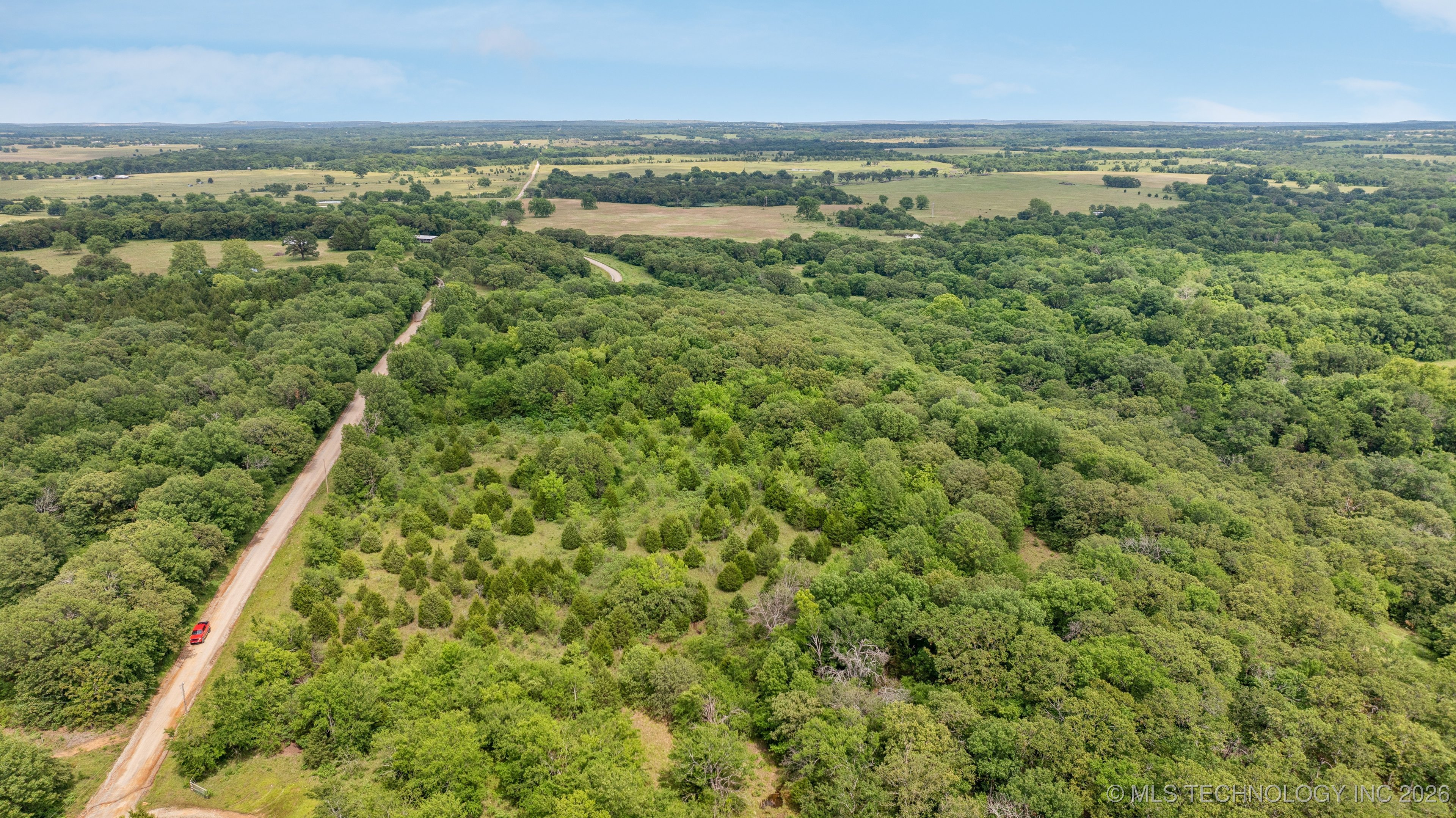 E 1020 Road Property Photo 7