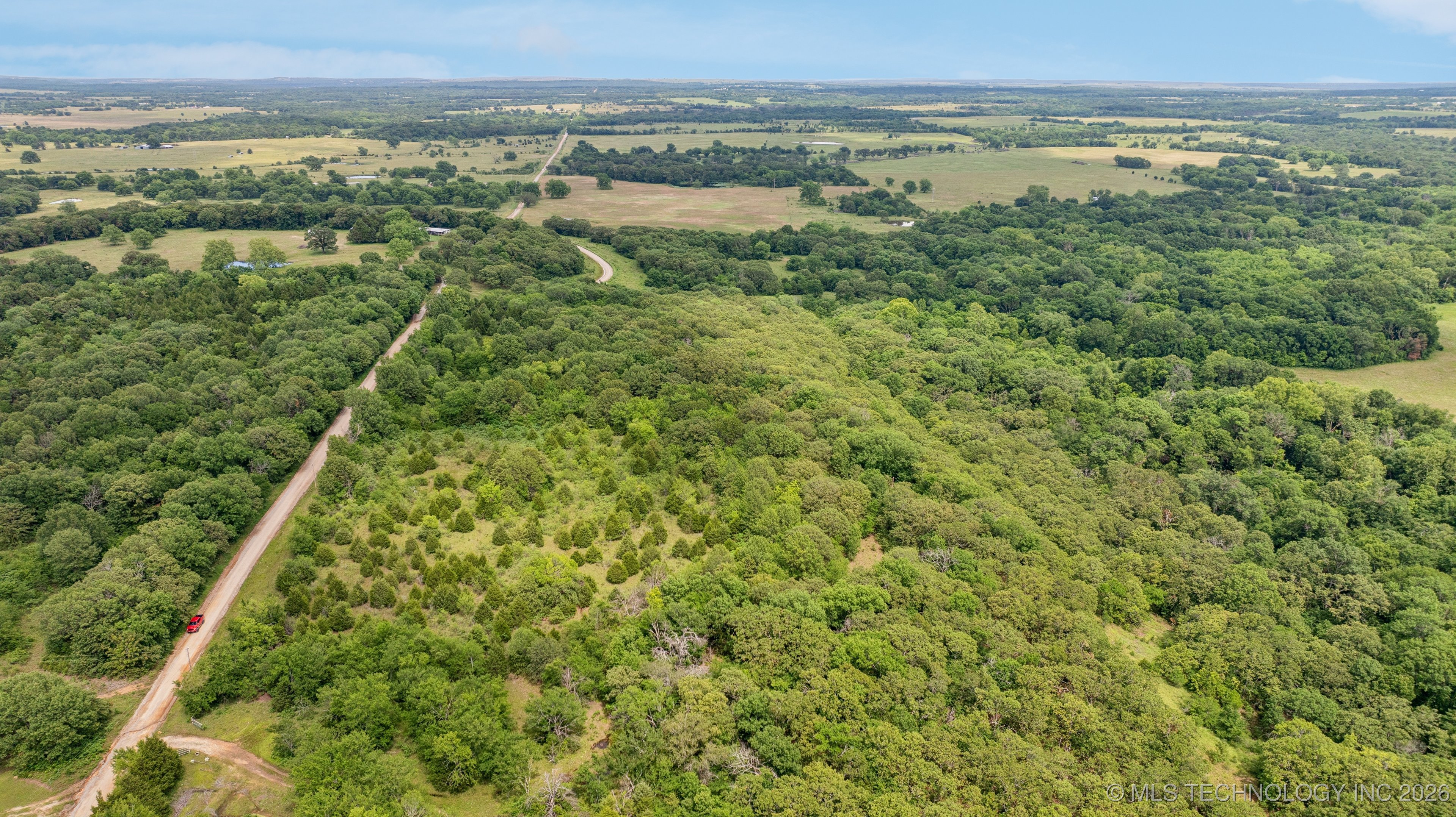 E 1020 Road Property Photo 9