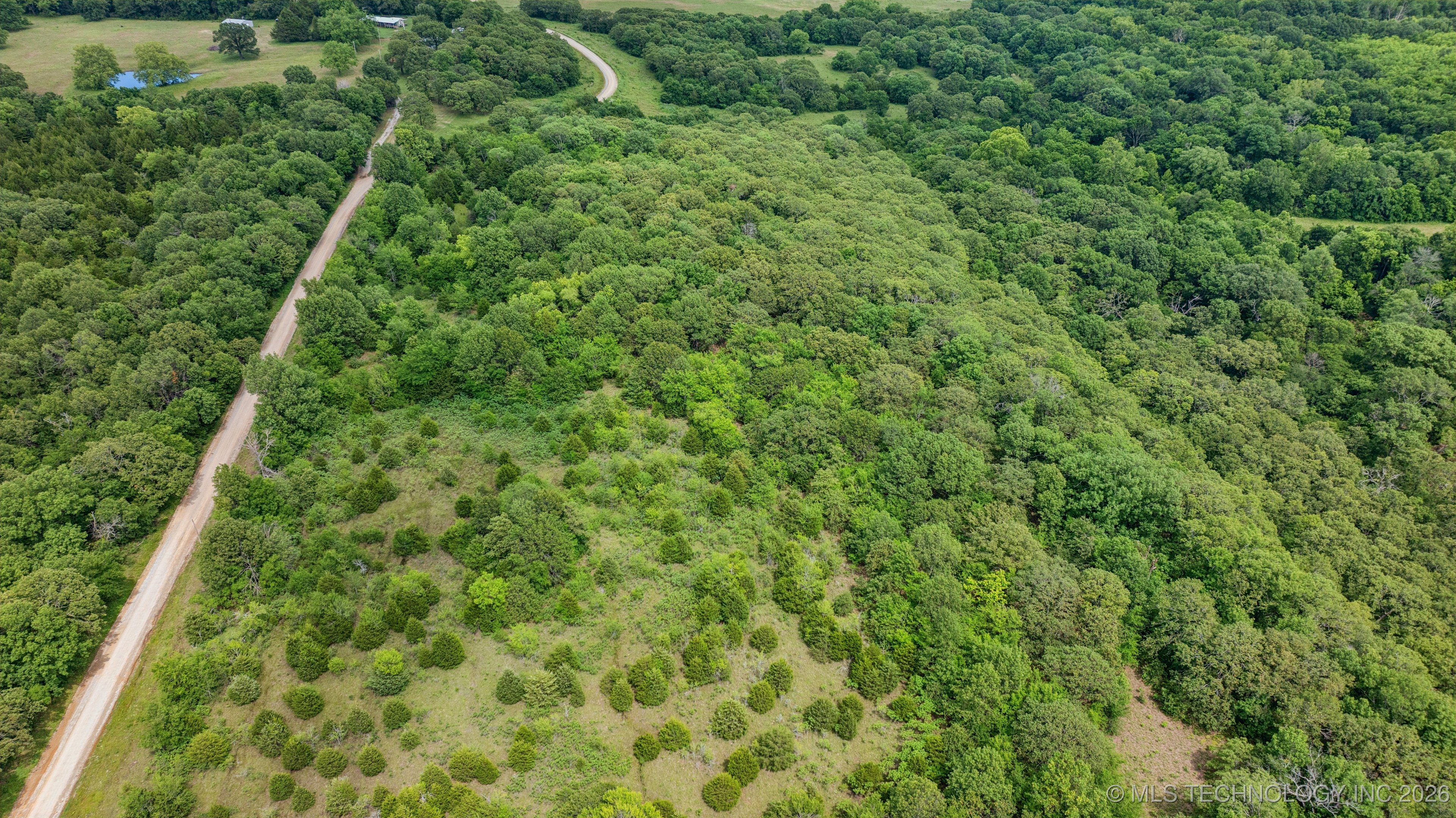 E 1020 Road Property Photo 10