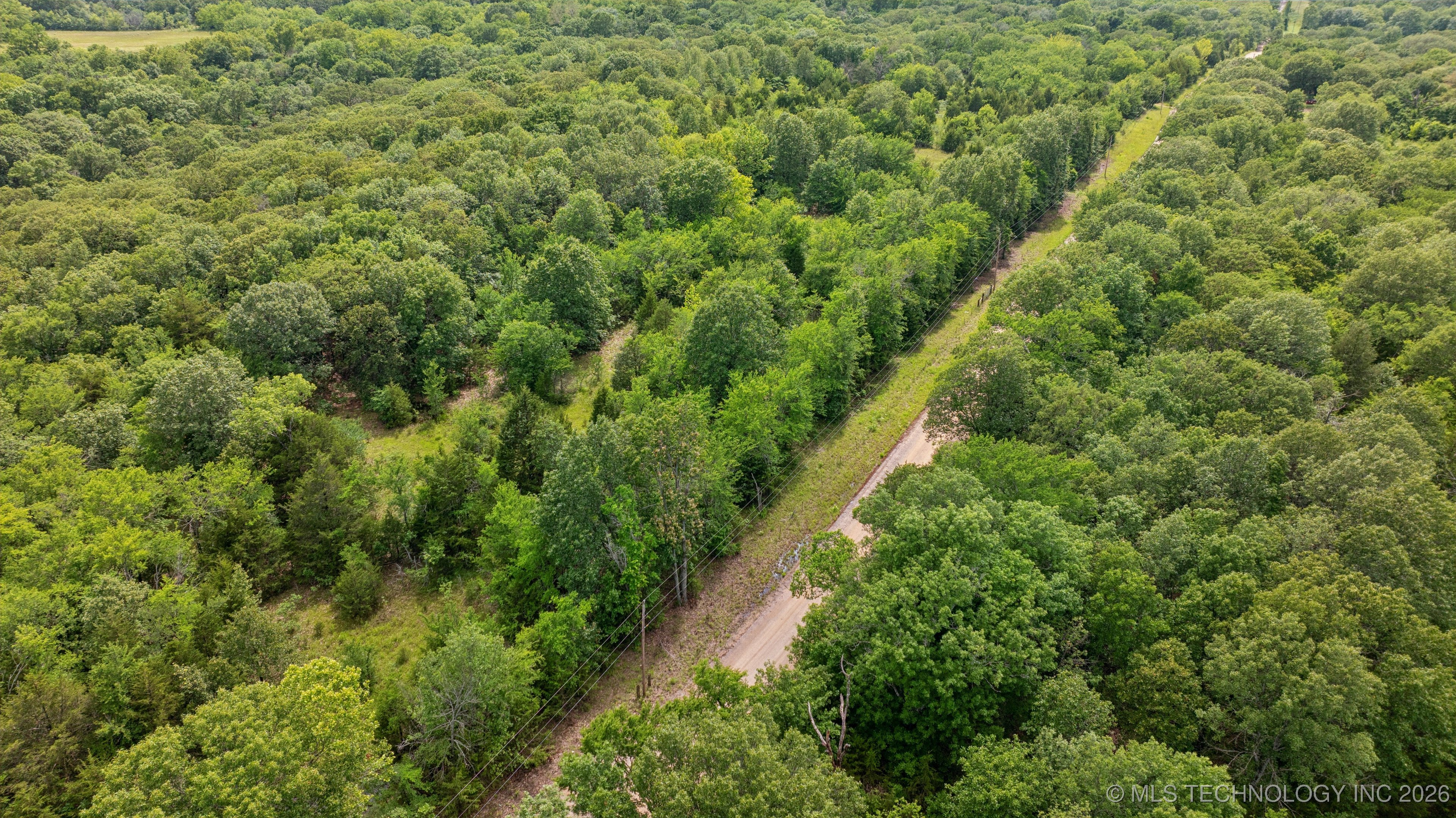 E 1020 Road Property Photo 13