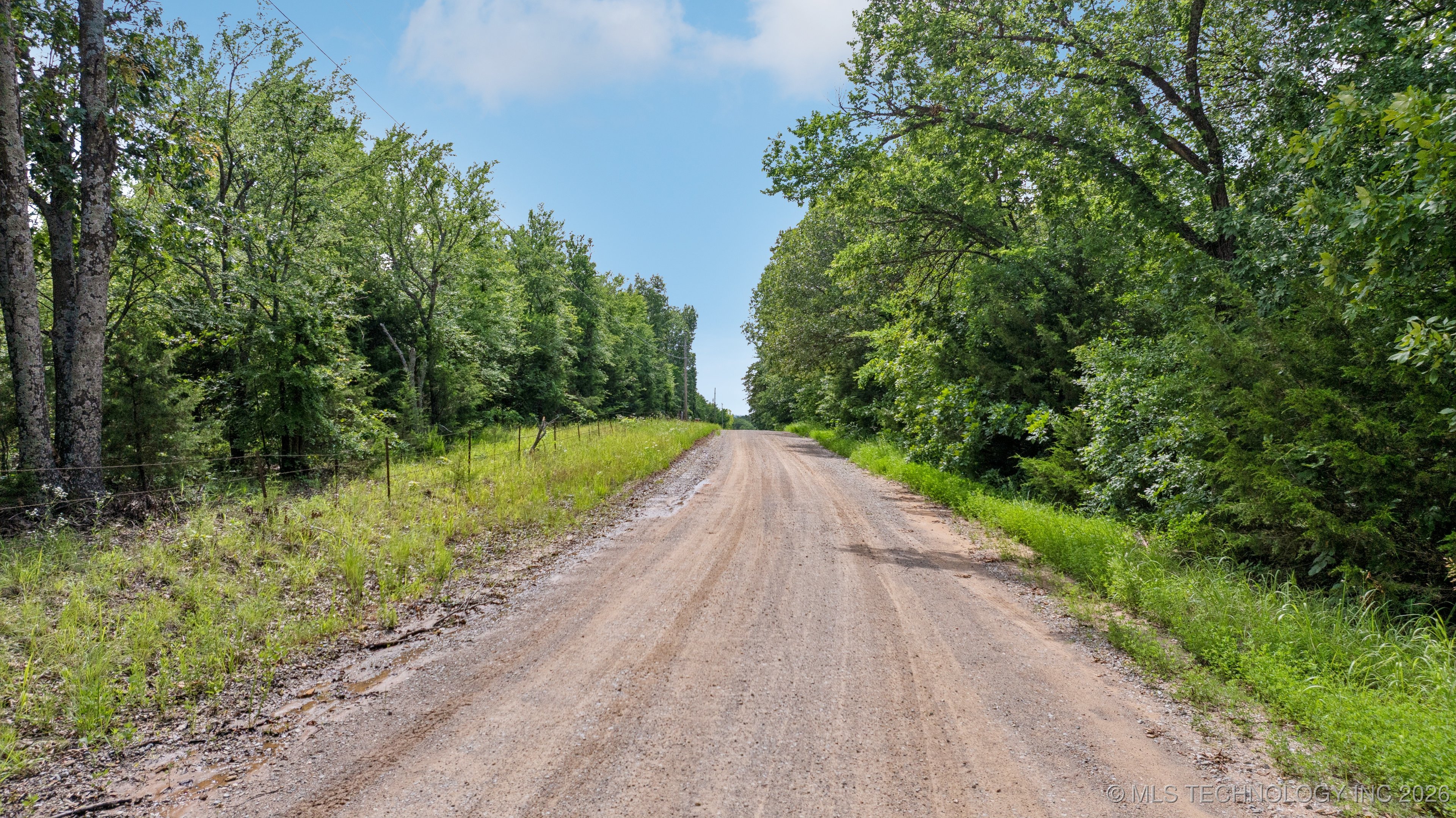 E 1020 Road Property Photo 14