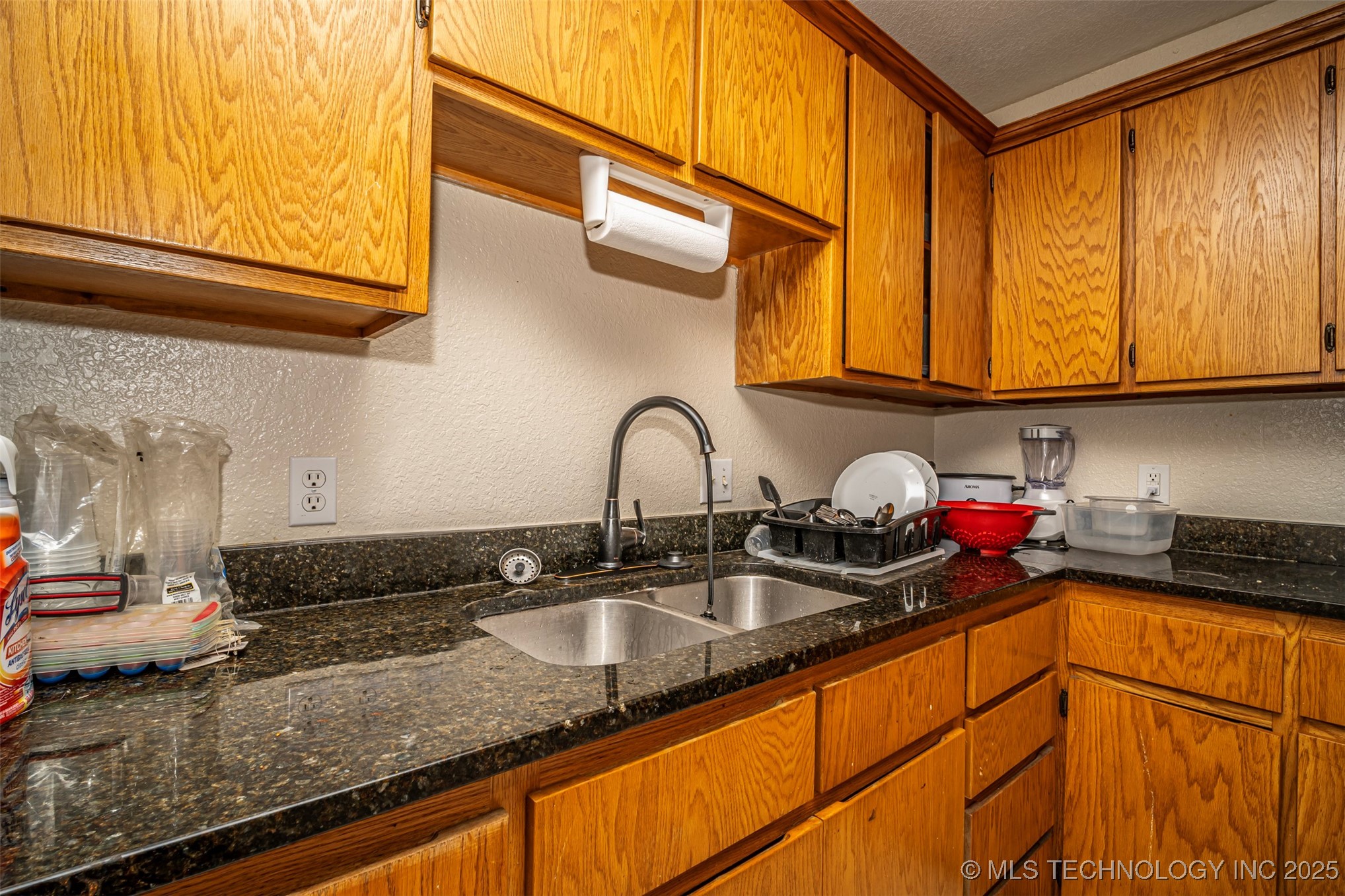 204 S 11th Property Photo 9