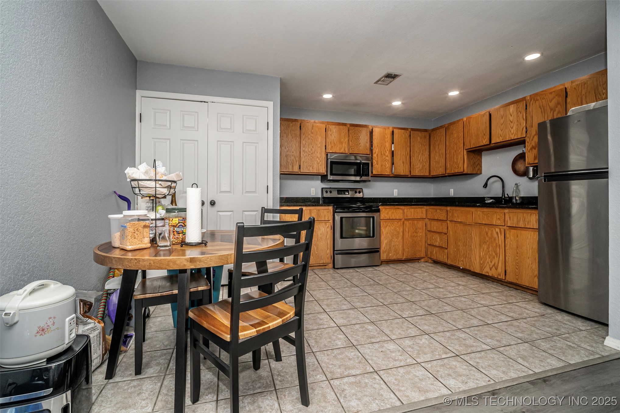 204 S 11th Property Photo 21